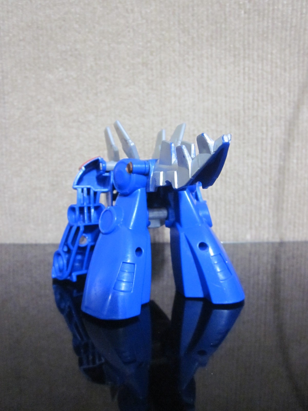 Hasbro Tomy Playskool Heroes Transformers Rescue Bots Chase The Dino Protector