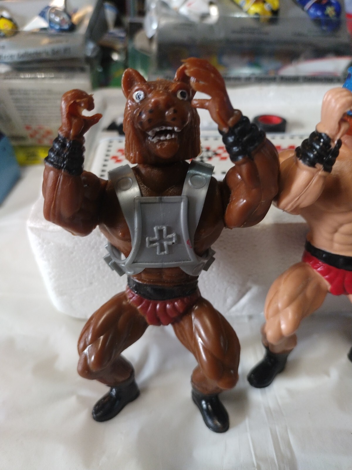 Rare Bundle Galaxy Warriors Wolf Anubi Heman Knock Off Action Figures 1985 MOTU