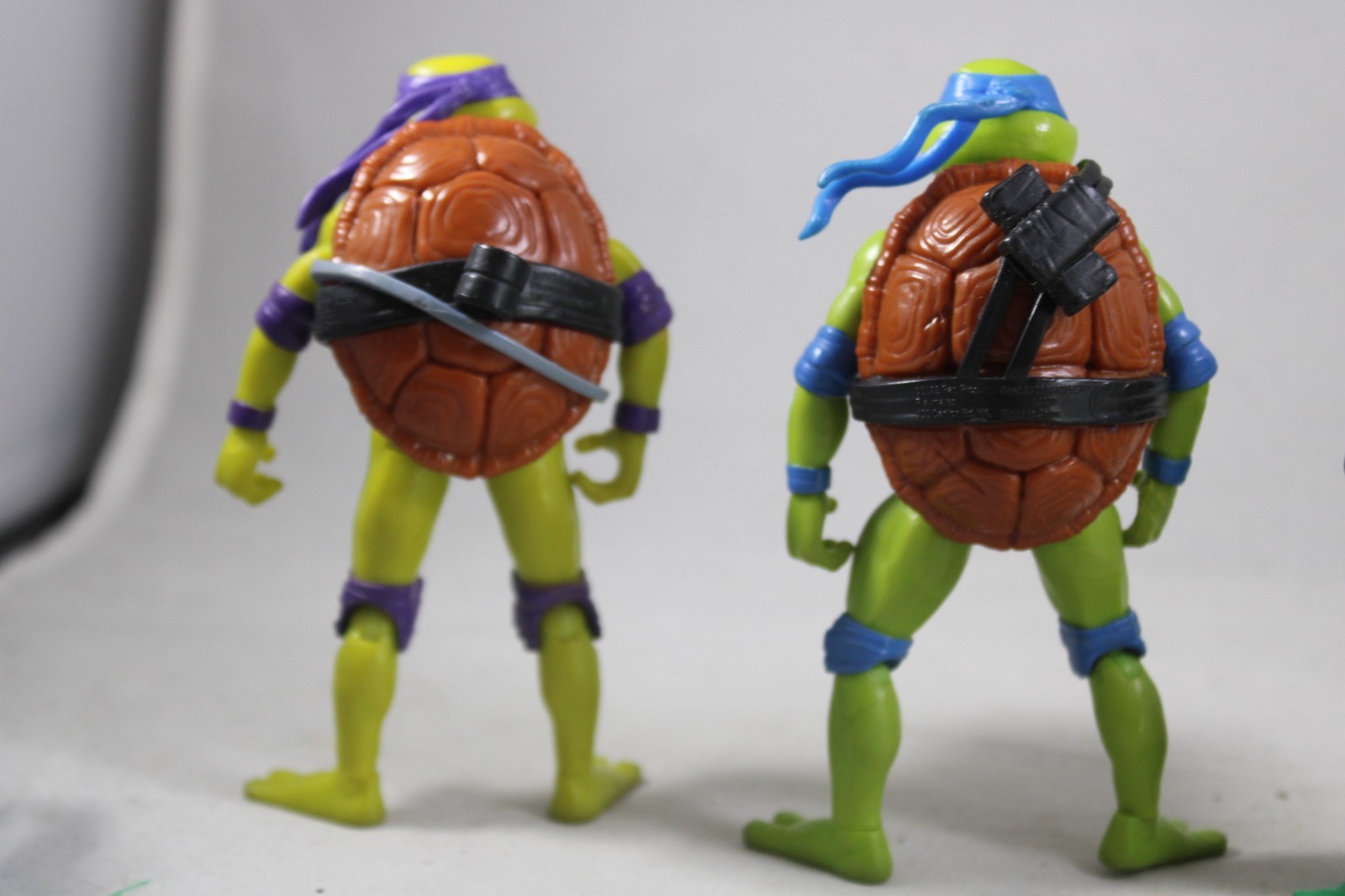 TMNT Mutant Mayhem Action Figure Set Raphael Leonardo Lot Loose Mondo Gecko