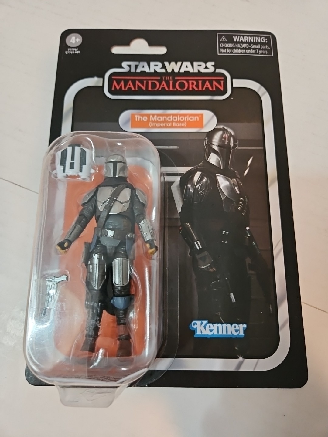 Star Wars The Vintage Collection The Mandalorian VC312A Sealed