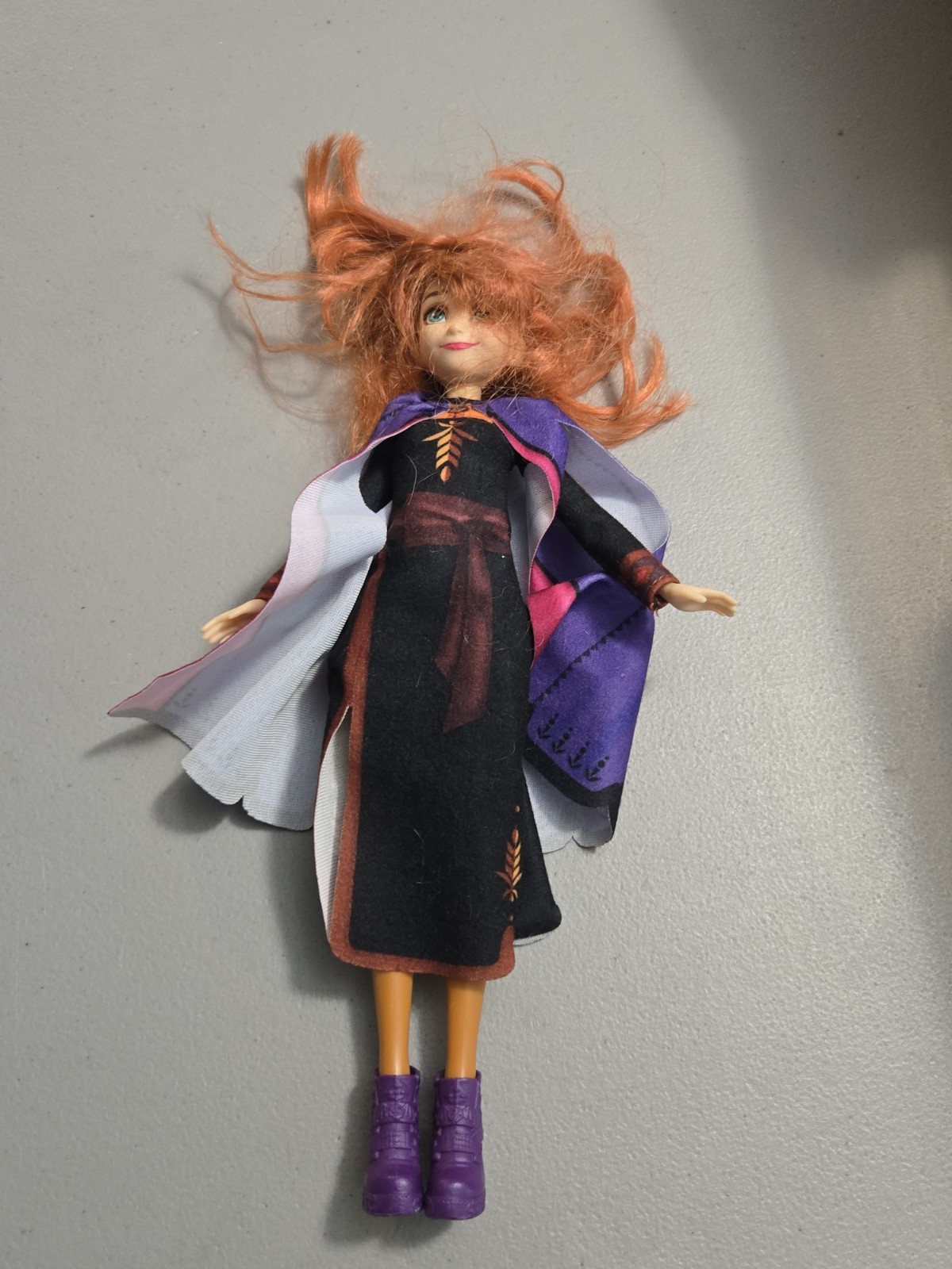 Disney Frozen 2 Anna W/ Long Red Hair Fashion 11” Inch Doll Loose