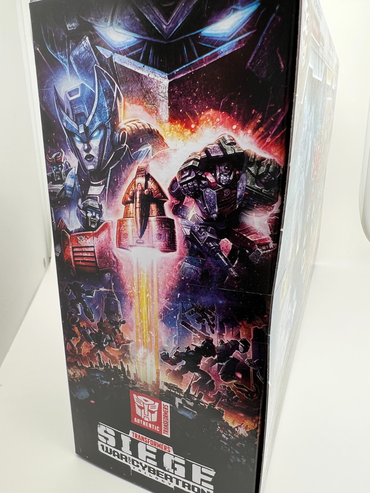 Transformers WFC Siege Fan Vote 3 Pack Aragon, Transparent Mirage, and Impactor