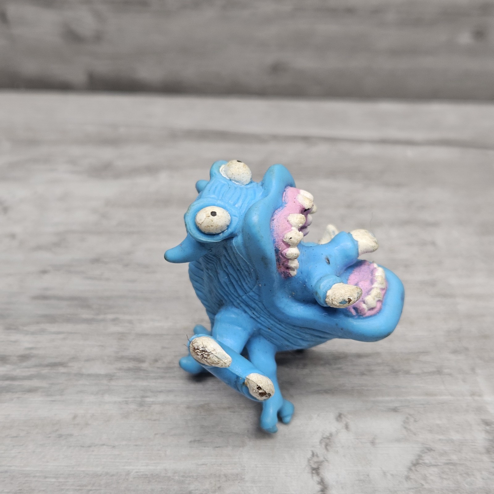 Extreme Ghostbusters Eduardo 1997 Vintage Blue Ghost 2&Prime; and Backpack Accessories