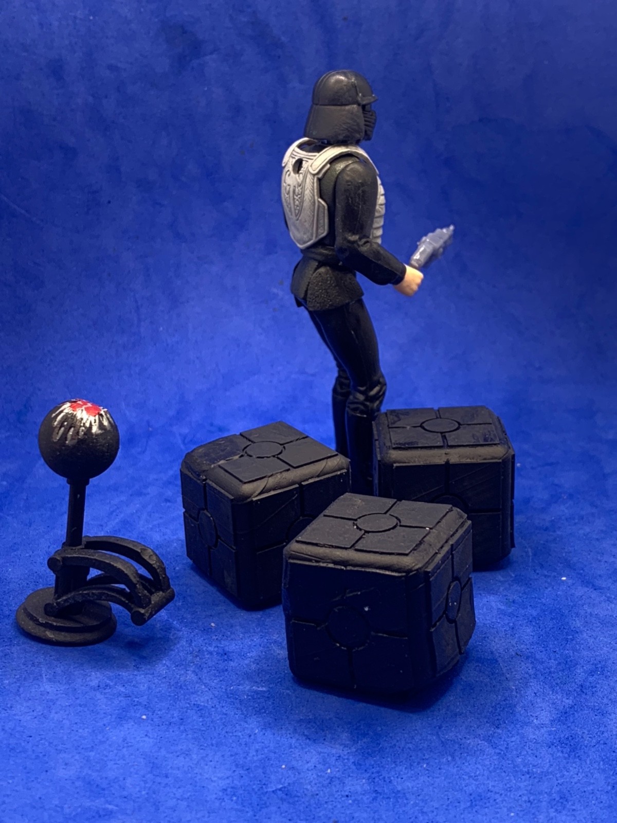 Star Wars Custom/Kit-Bashed: Black Sun Security Guard w/resin accessories