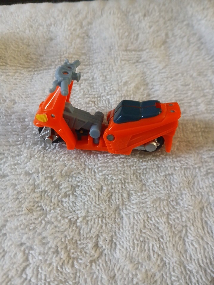 Transformers Action Figures Minicon Miscellaneous Lot of 5 Hasbro NICE!