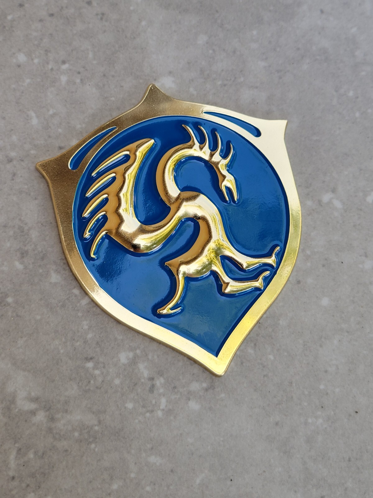 Gargoyles Phoenix Gate Metel Prop Replica Cosplay