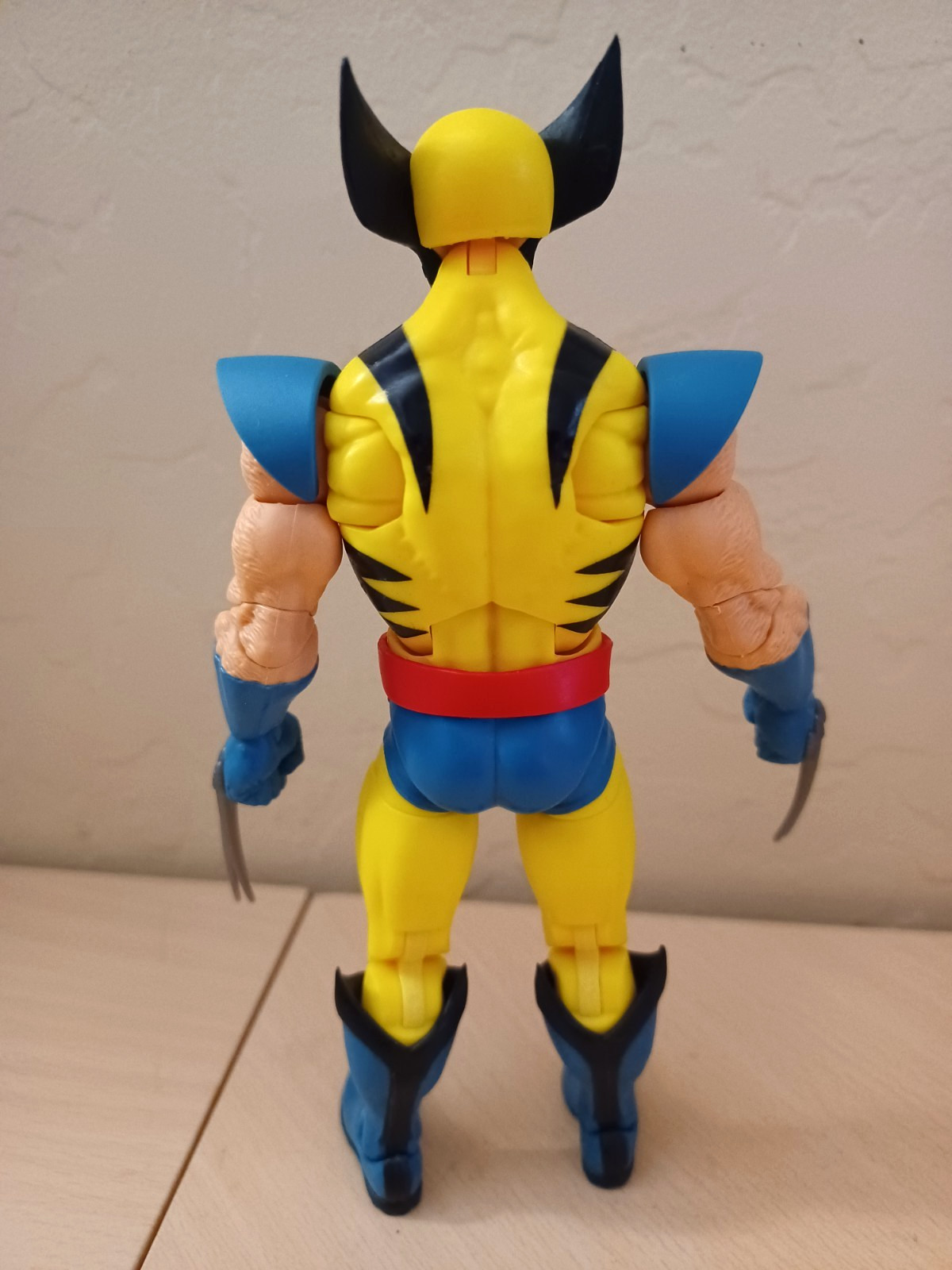 Marvel Studios X-Men &rsquo;97 Wolverine Action Figure *NEW NO BOX OR ACCS*