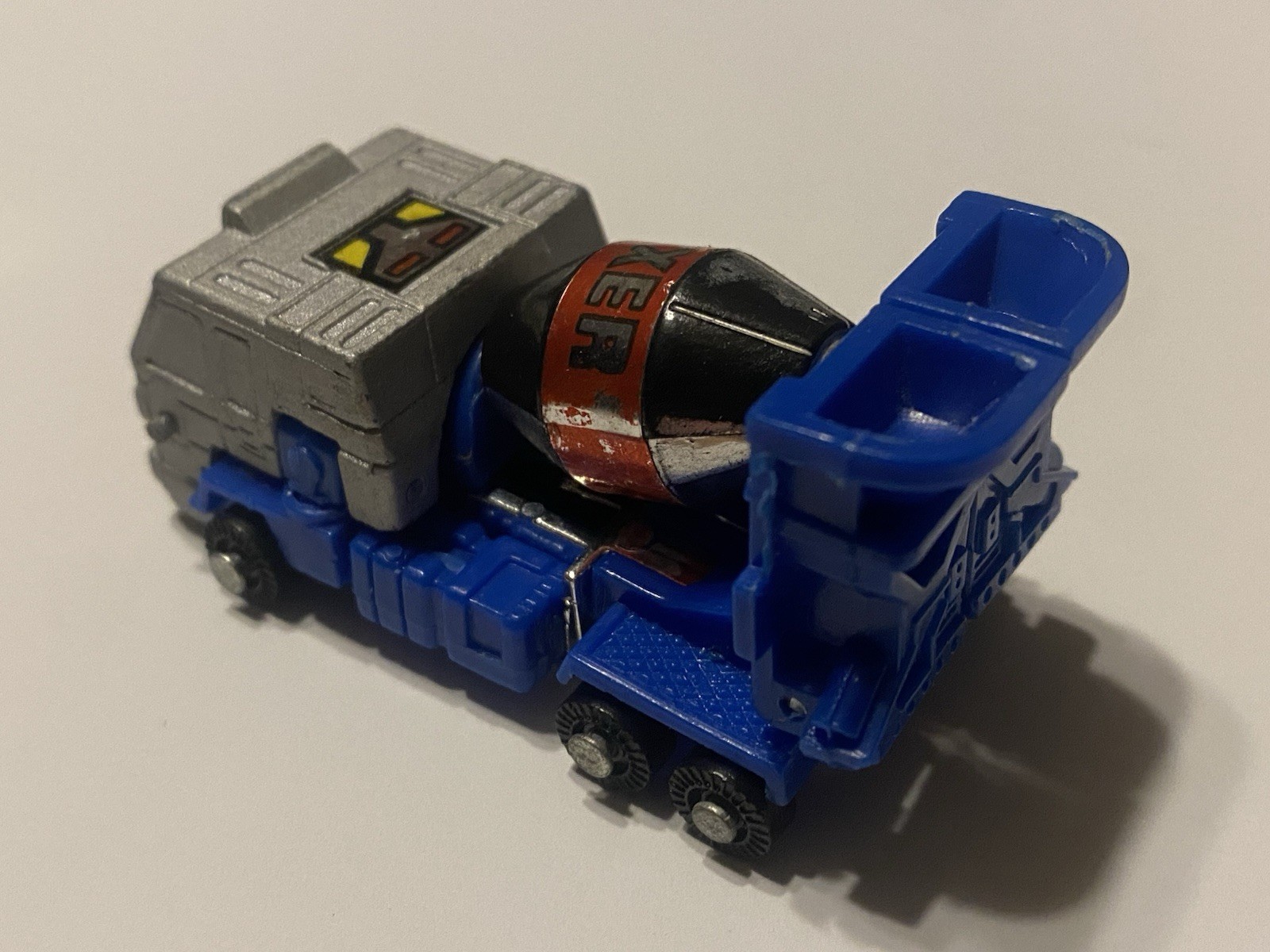 Mixer (Blue) – Convertible Robots – GoBots/MR Blockhead KO 1980’s Era Complete.