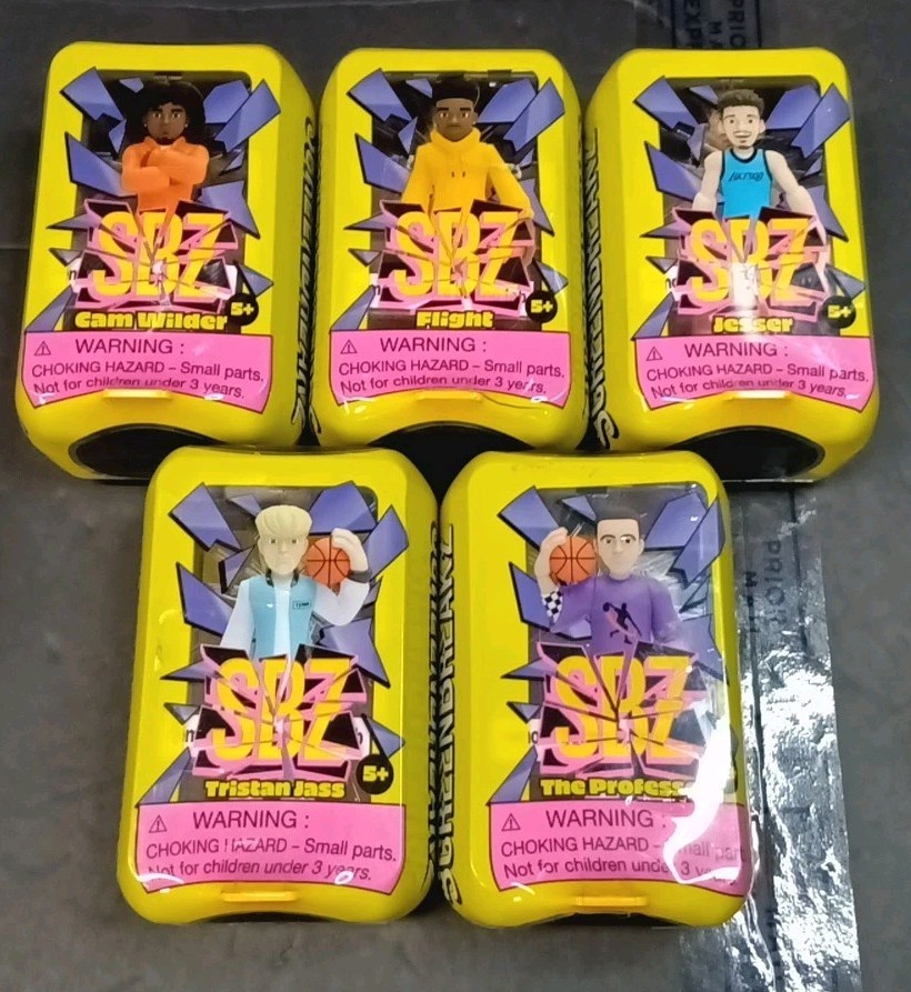 Crafter Screen breakz – 3 Complete Sets – 14 Total Figures – New Unopened