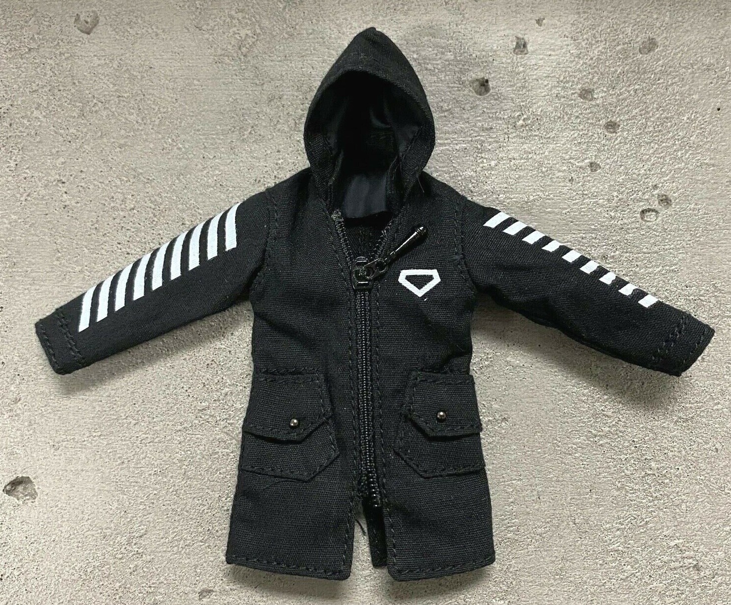 VD-ZPJK-BK: 1/12 black zipper hoodie jacket for 6&Prime; slim action figure body