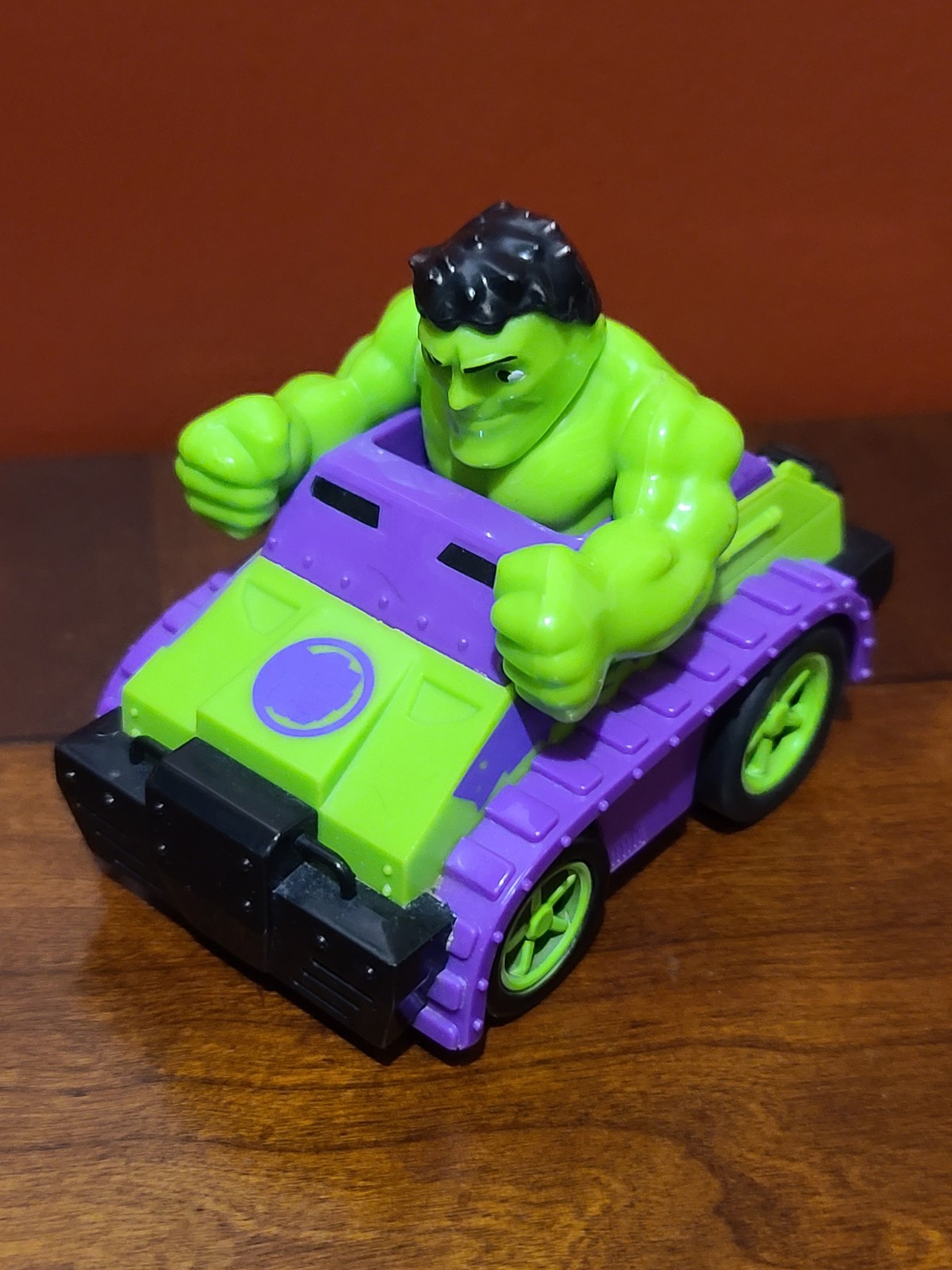 Marvel Incredible Hulk Purple Green Car Super Hero Adventures Pullback Racer Toy