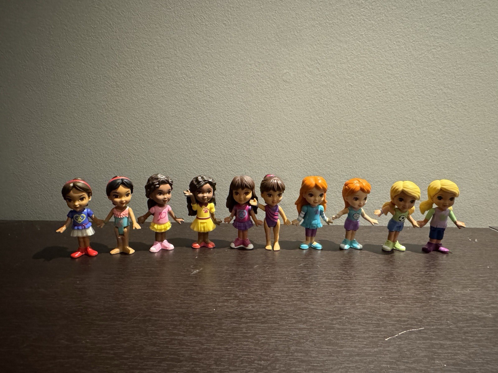 Fisher Price Dora and Friends 3 Inch Figures Lot of 10 Dora Alana Emma Poseable