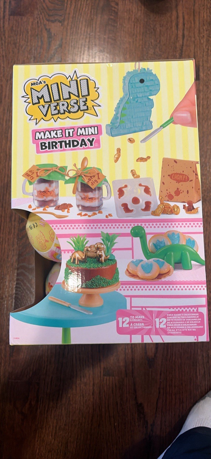 Mini Verse Case Lot – 15 Balls Make It Mini Birthday Series 1 with Display Box