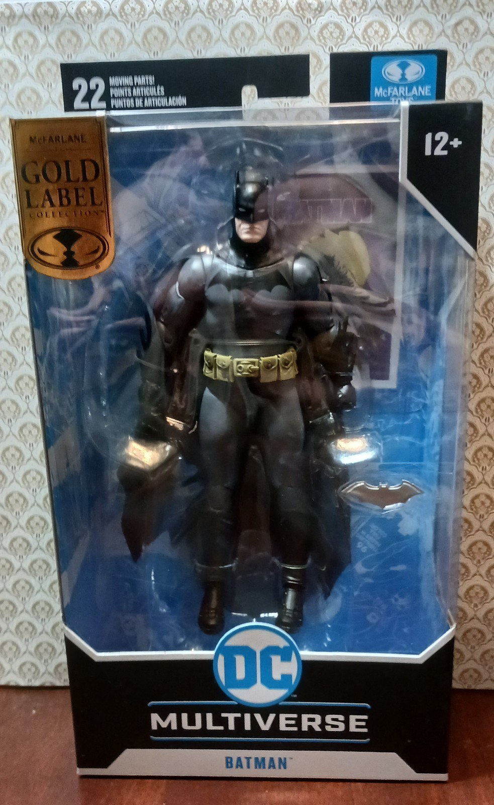 DC Multiverse Batman Year One Gold Label Action Figure Mcfarlane Bruce Wayne