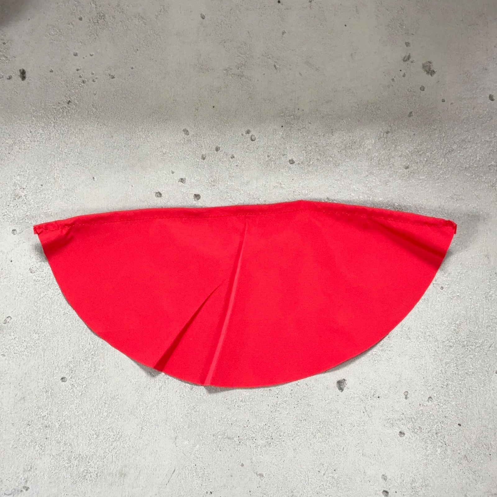 SU-375-SUP: 1/18 scale Red Wired cape for 3.75&Prime; action figures (No Figure)