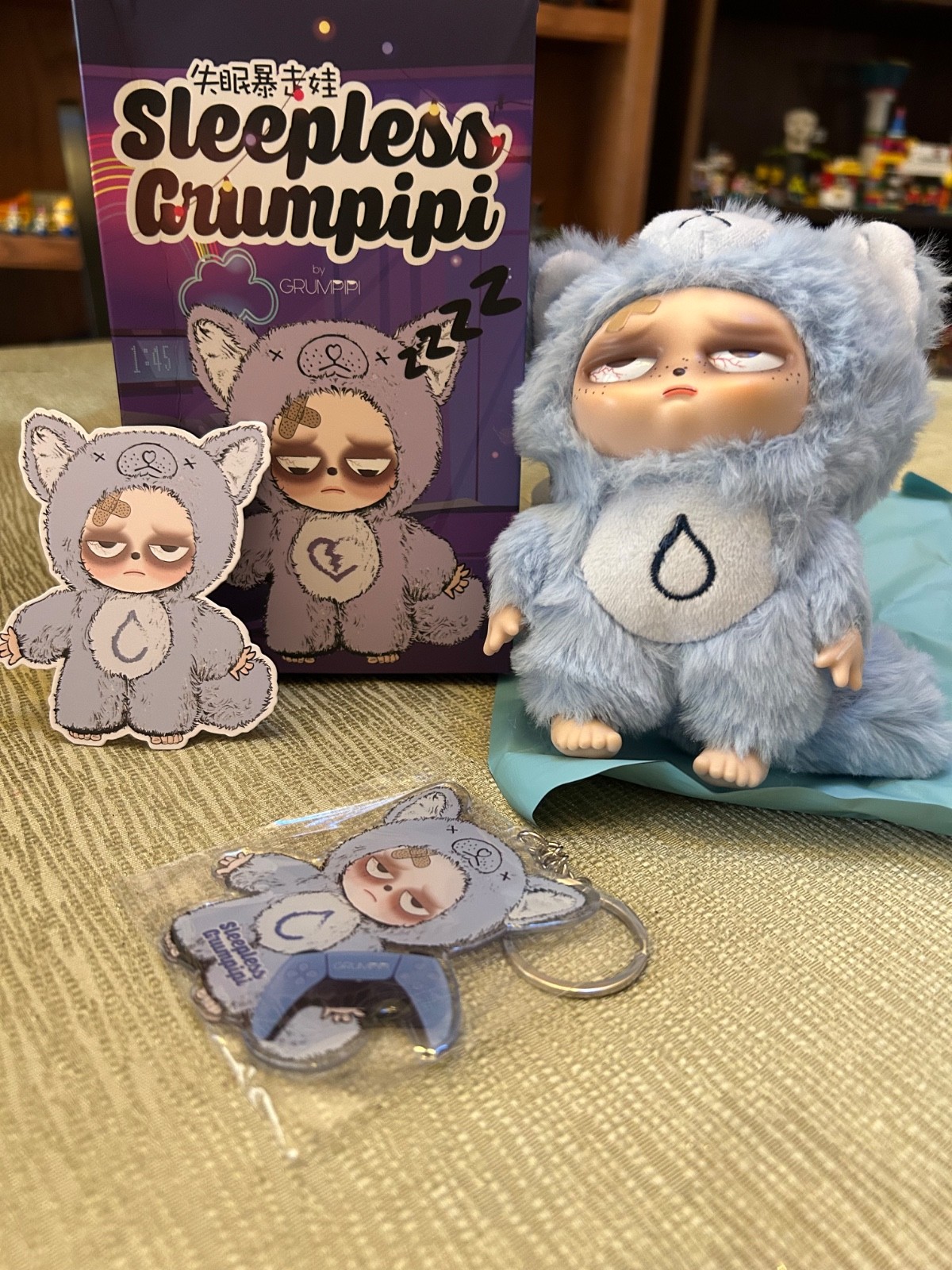Sleepless Grumpipi Vinyl Face Plush Pendant with Extra Keychain – Jiong Jiong
