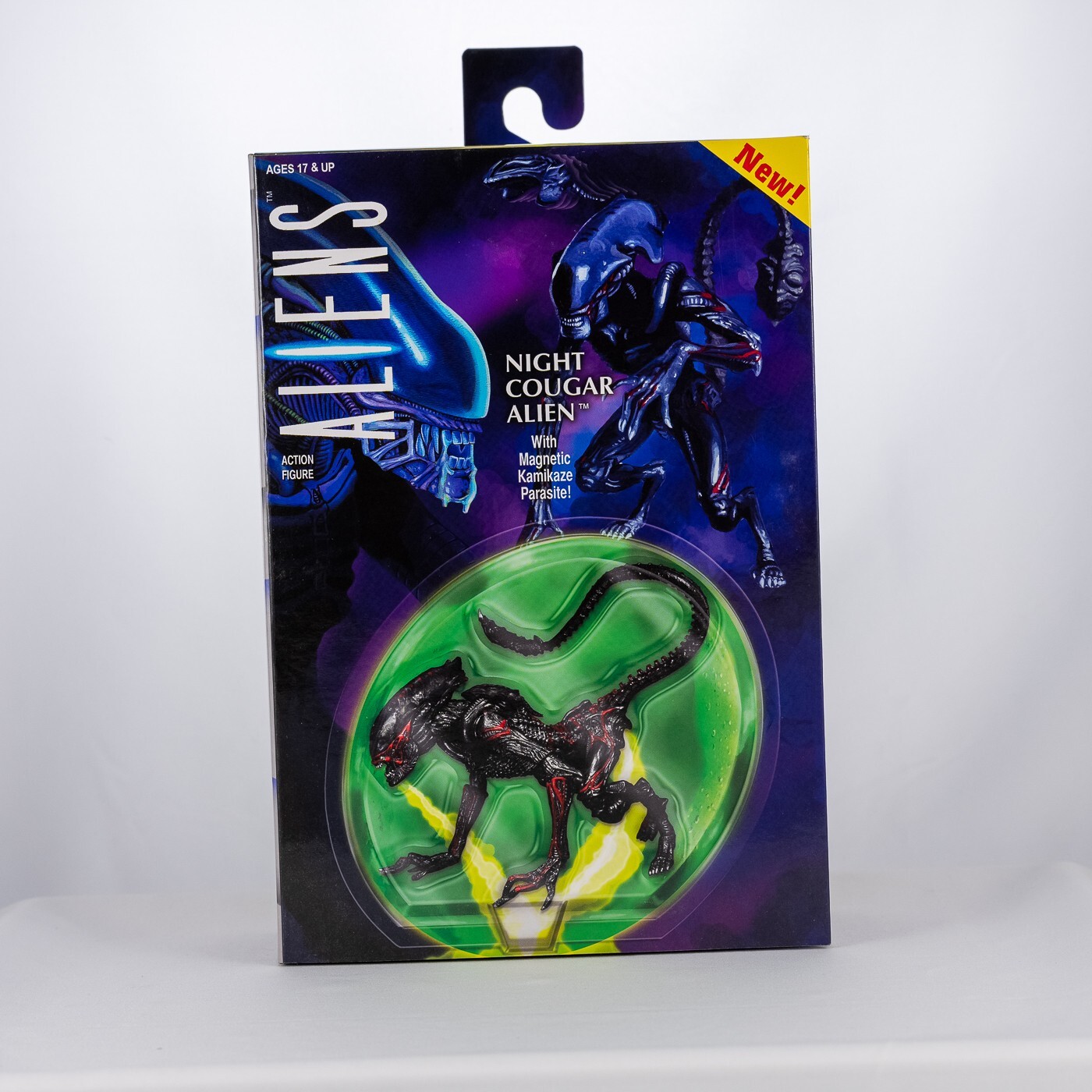 NECA Aliens 7&Prime; Night Cougar Alien Kenner Tribute Collectible Kamikaze Parasite