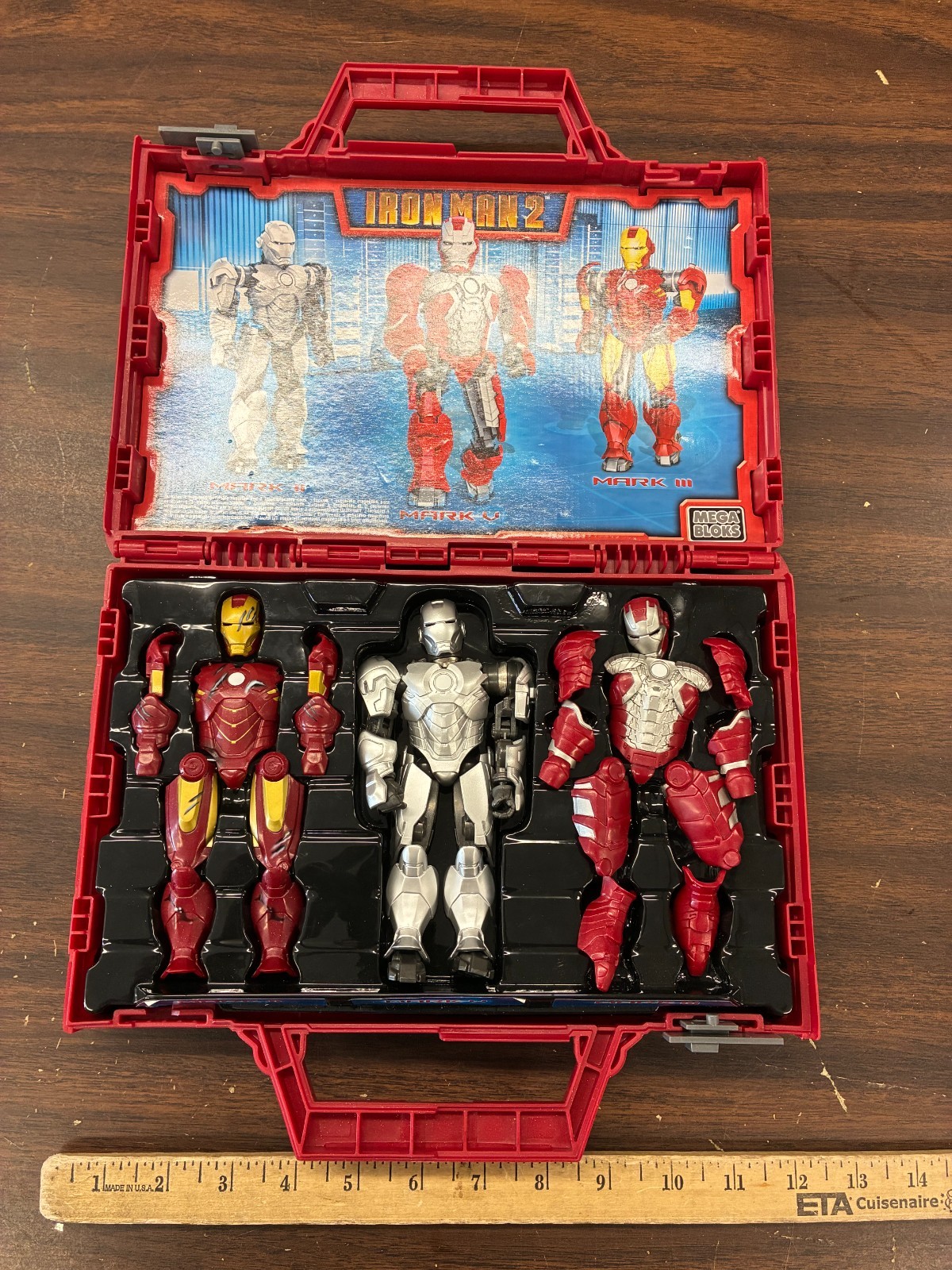 2010 Mega Bloks Iron Man 2 Tri-Armor Suitcase #29675 Action Figure Complete