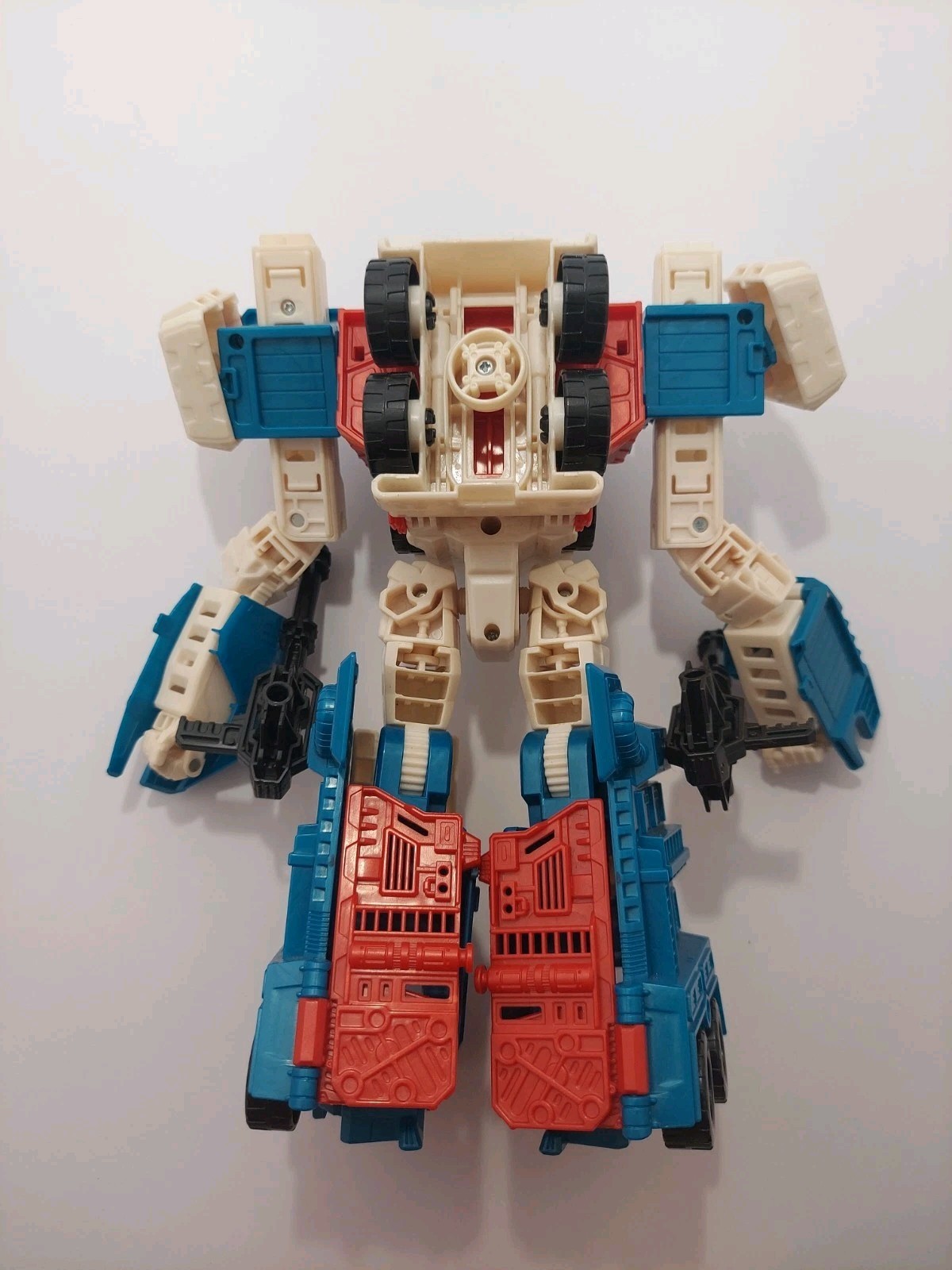 Hasbro Transformers Generations Combiner Wars ULTRA MAGNUS Figure – Incomplete