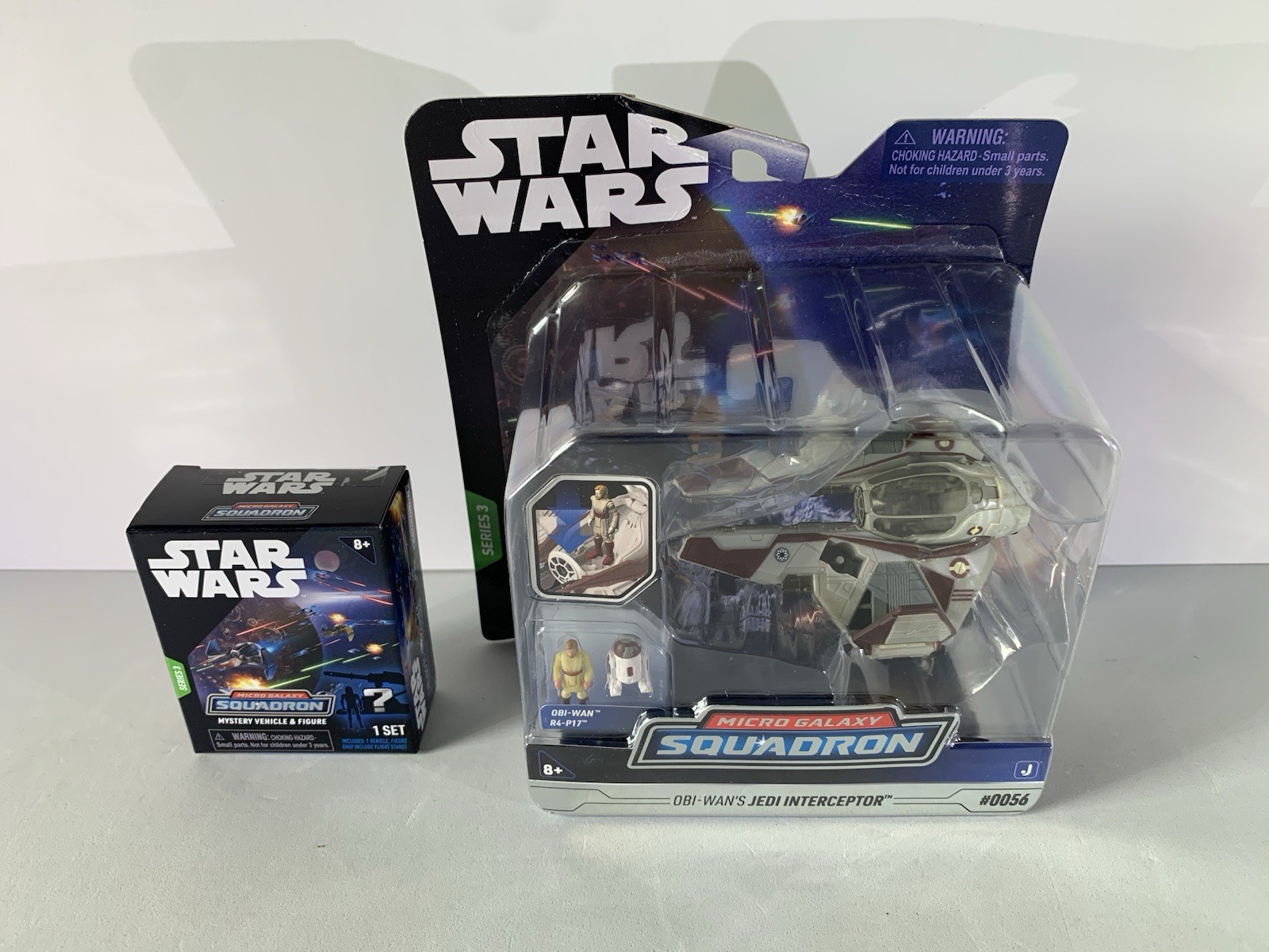 Star Wars Micro Galaxy Squadron Series 3 – Obi-WAN’s Jedi Interceptor #0056