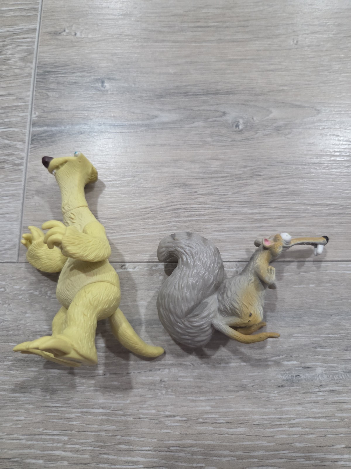 Ice Age Scrat 2.5” And Sid Figures Australia 2009 2012