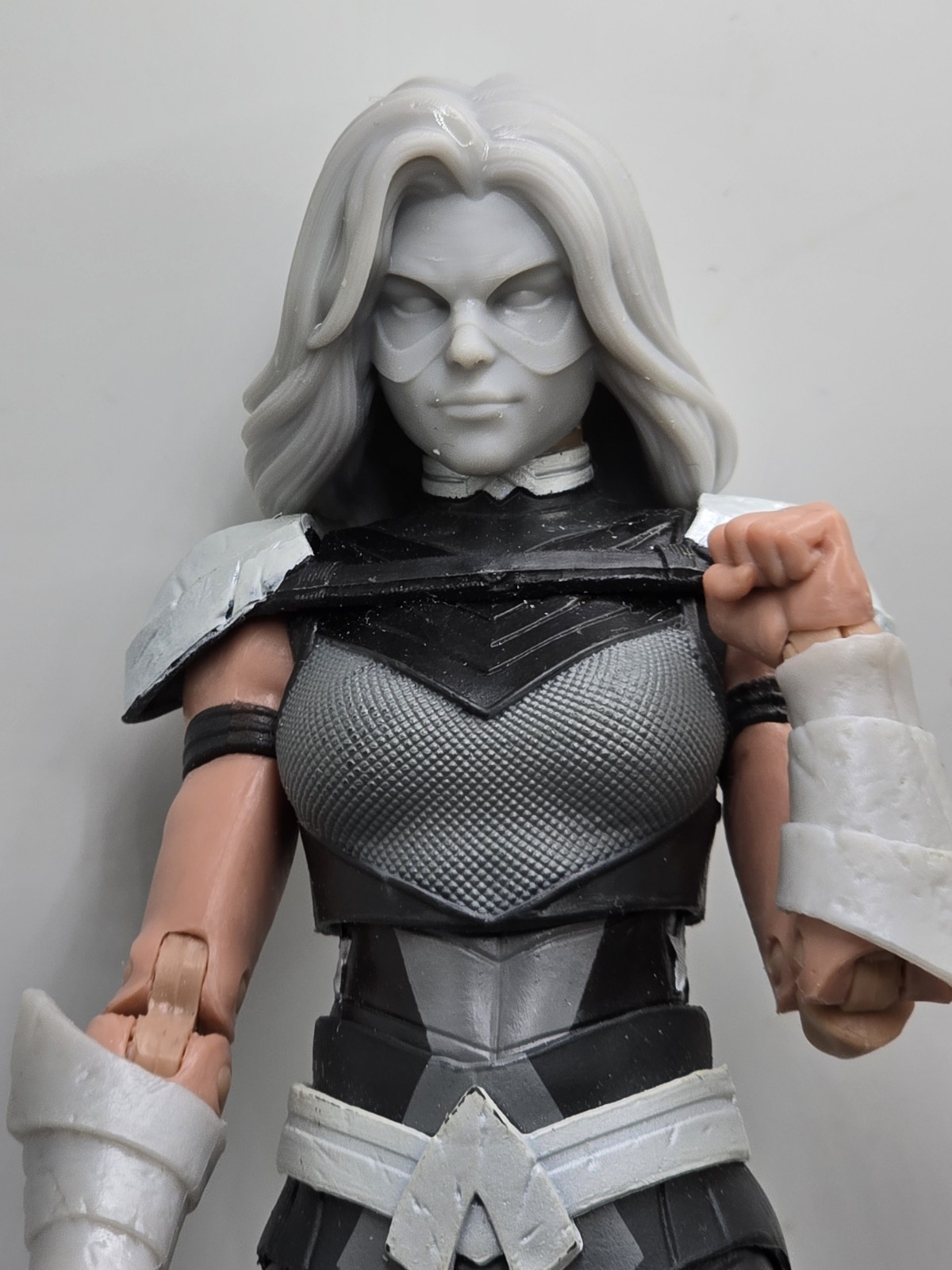 3d Print STAR GIRL LARGE HEAD #1 1:10 7&Prime; SELECT DC MULTIVERSE SCALE