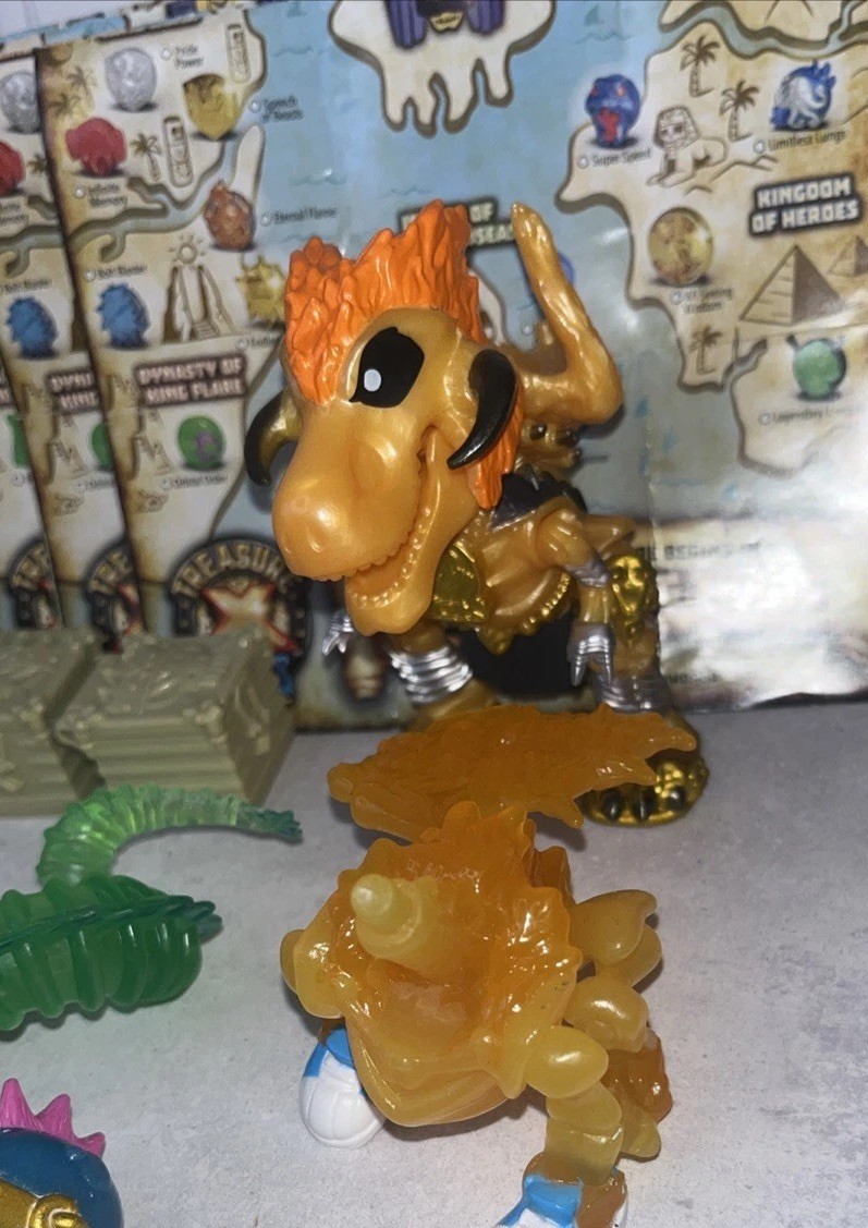 Treasure X Figures Accessories Weapons Tools Animals Dynasty King Flare Lot