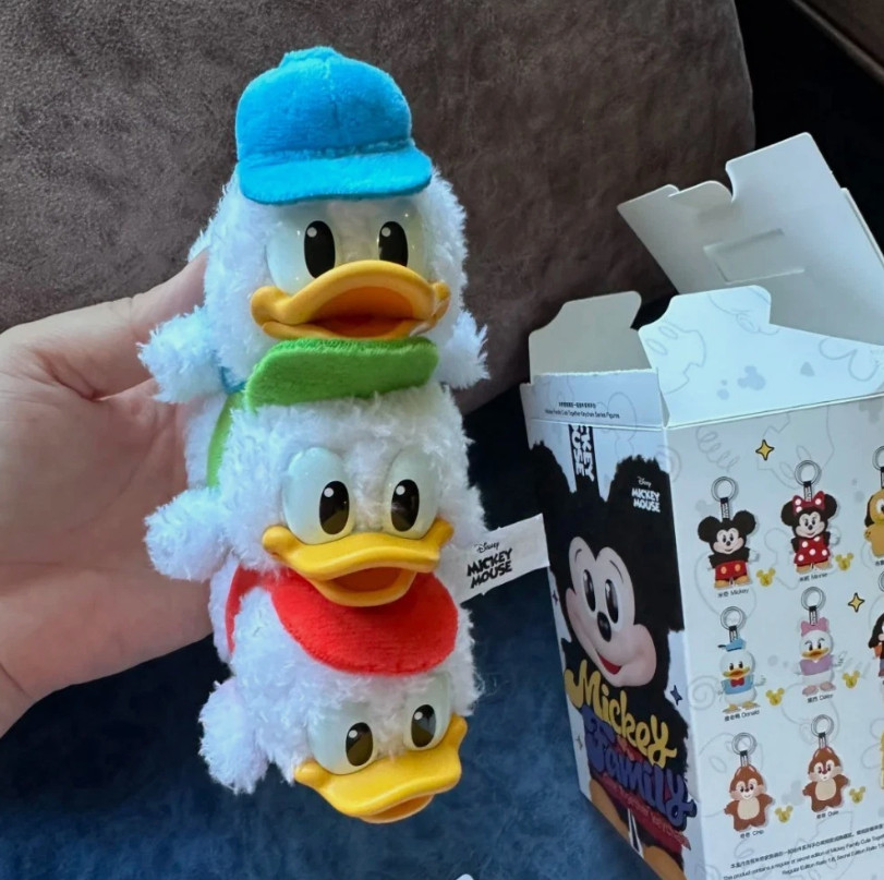 Mickey Family Cute Together Series Plush Pedant Bag Charm Confirmed Figure Doll