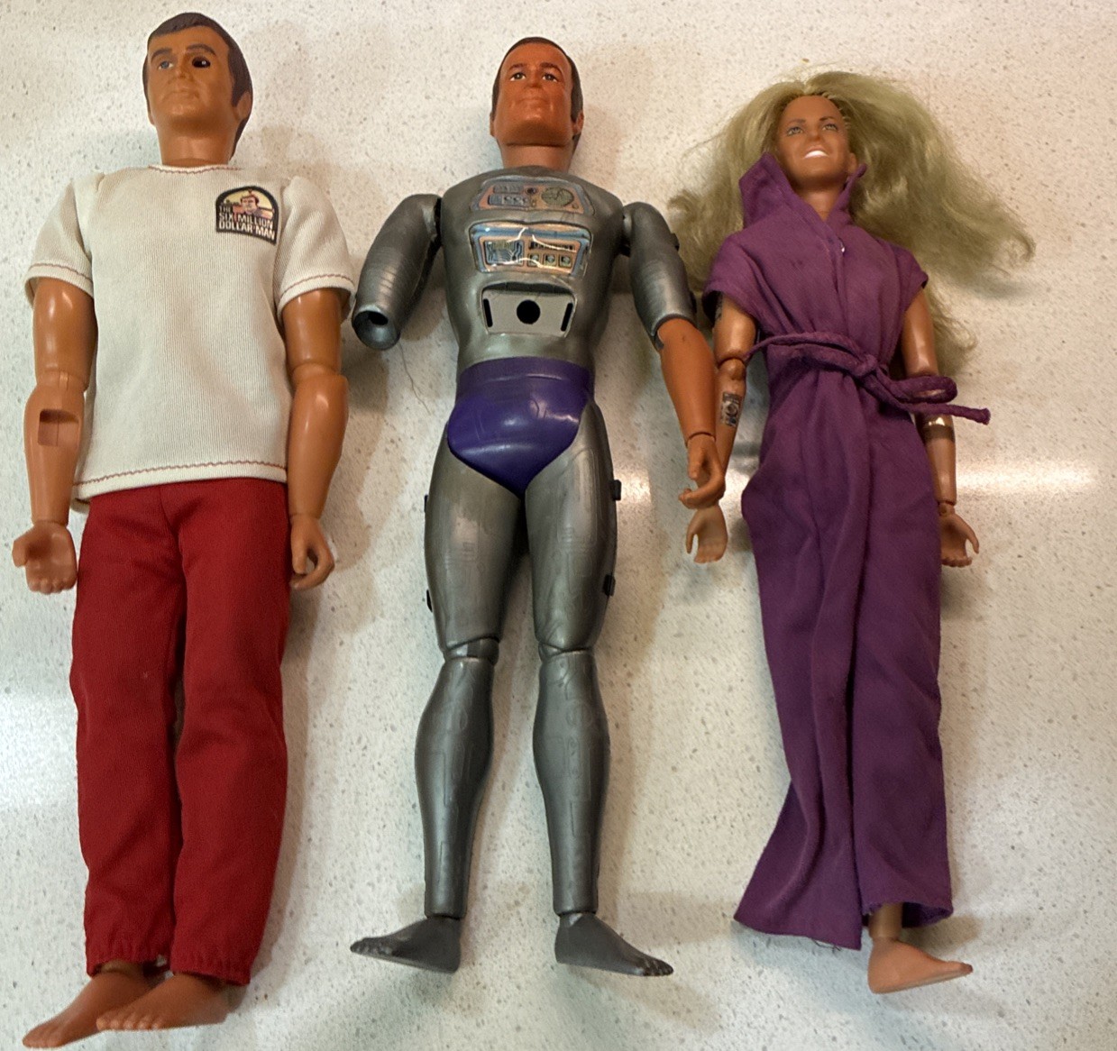 1973 Kenner Bionic Man, Bionic Woman & Maskatron, 2 Outfits, & Critical Arm IP