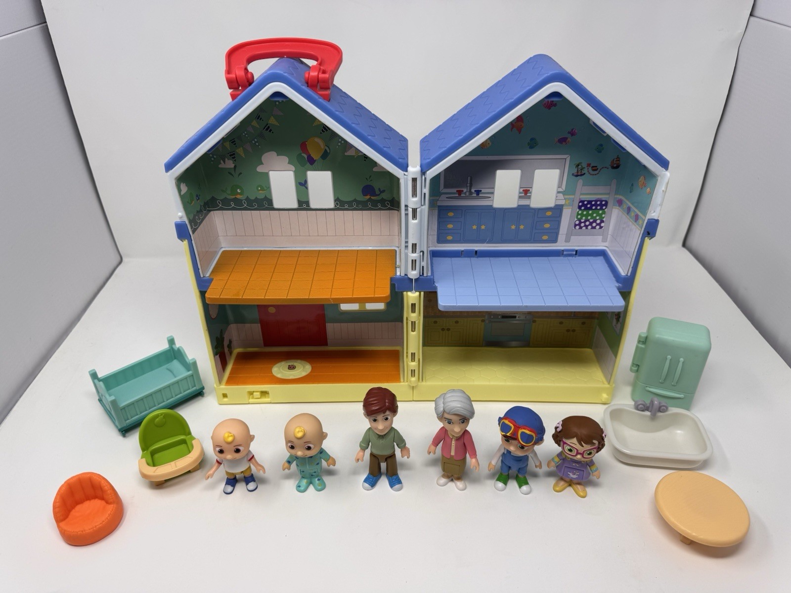 Cocomelon Deluxe Family House Playset w Sound Figures Furniture Toy Lot