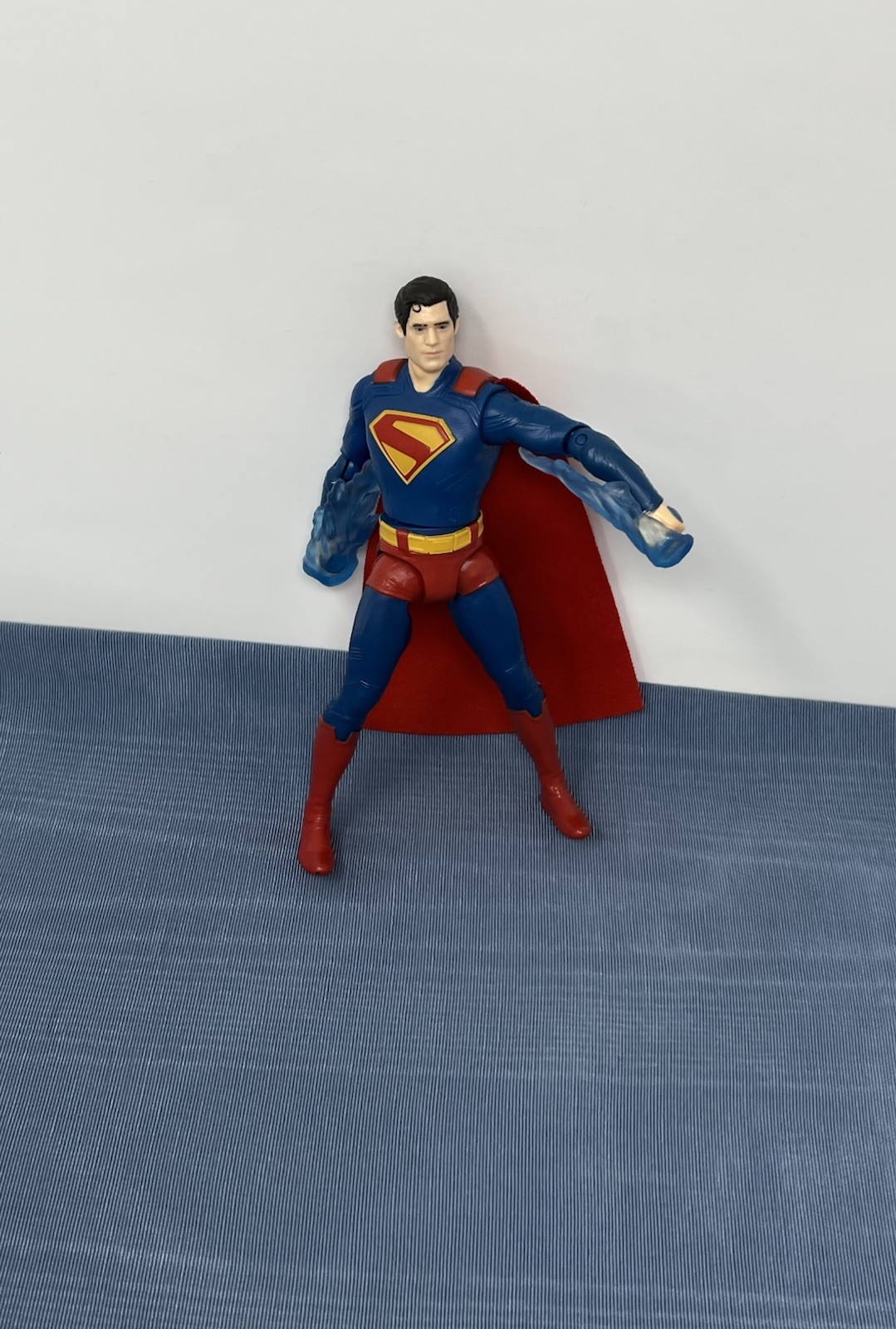 Dc Comics Superman figurine ( Without Packaging)
