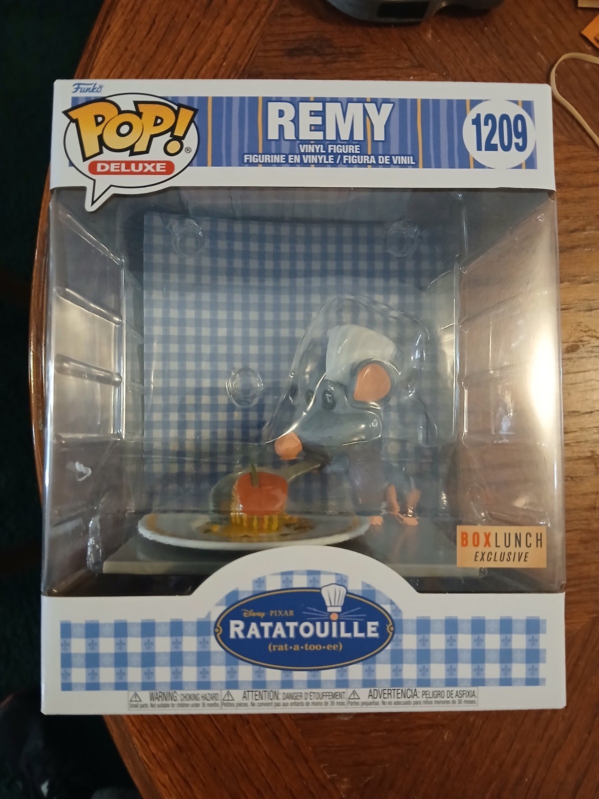 Funko Pop Box Lunch exclusive Disney Ratatouille Remy deluxe vinyl Figure set