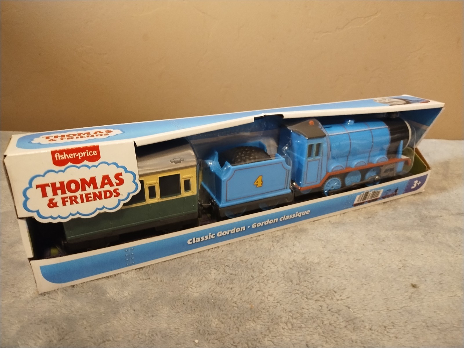 Thomas & Friends Classic Gordon Motorized Train NEW