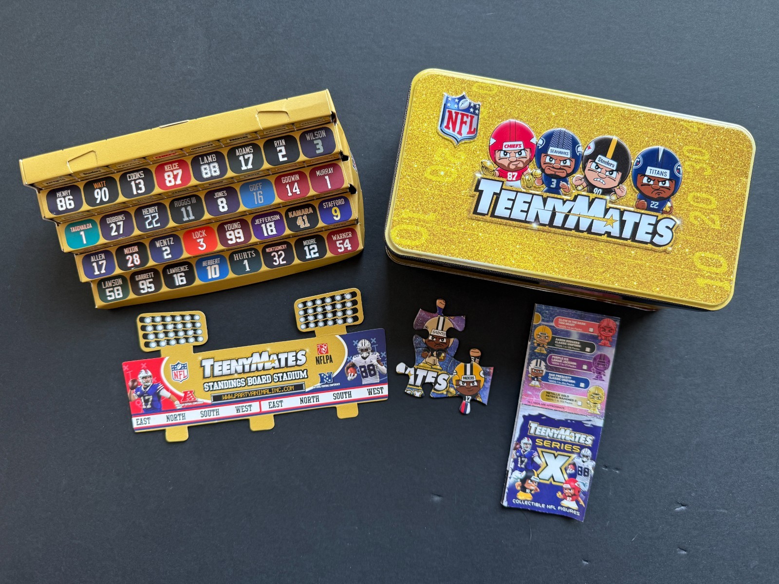 NFL TeenyMates Mini Action Figures (GOLD SERIES X)