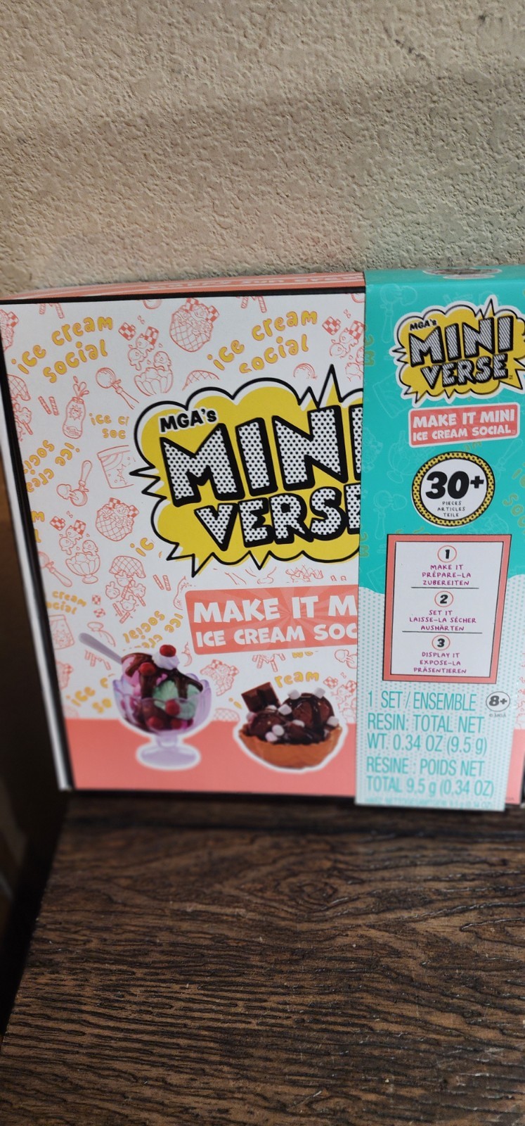New MGA&rsquo;s Miniverse Make It Mini Food/Ice Cream Social