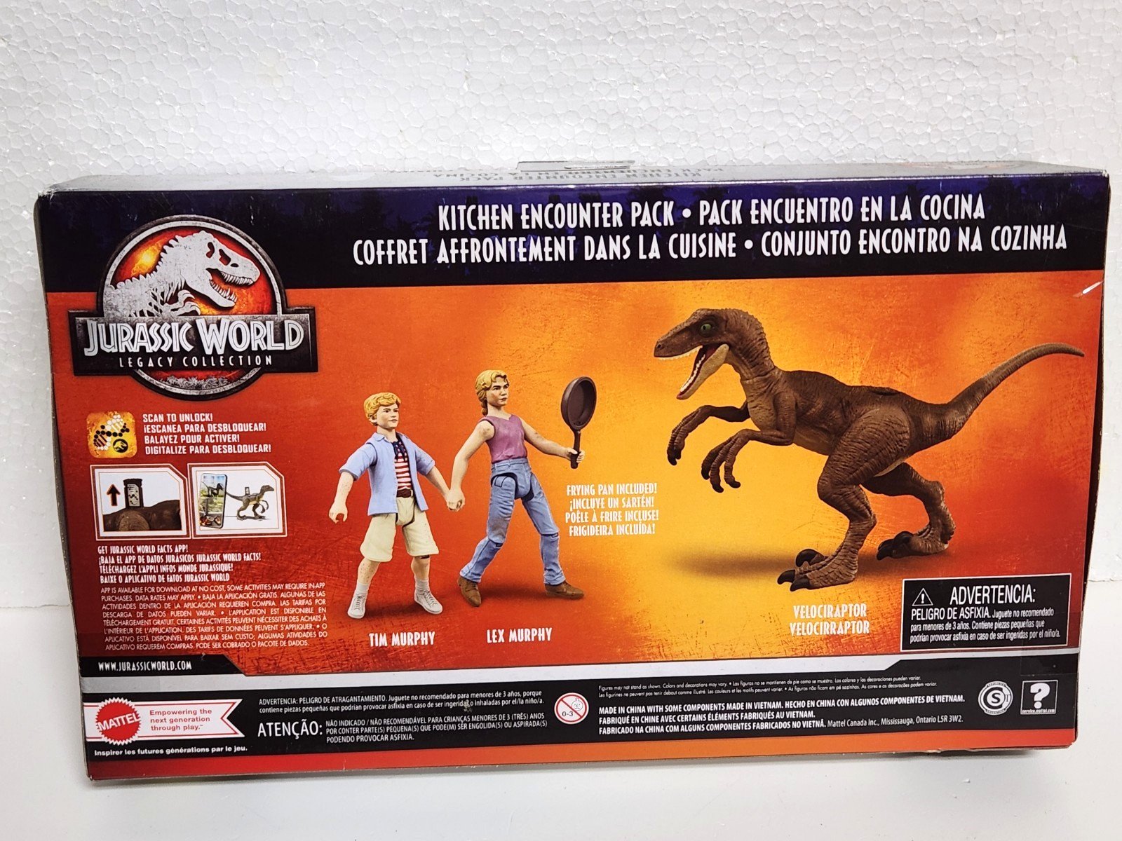 Jurassic World Legacy Collection Kitchen Encounter Target Exclusive *Box Damage*