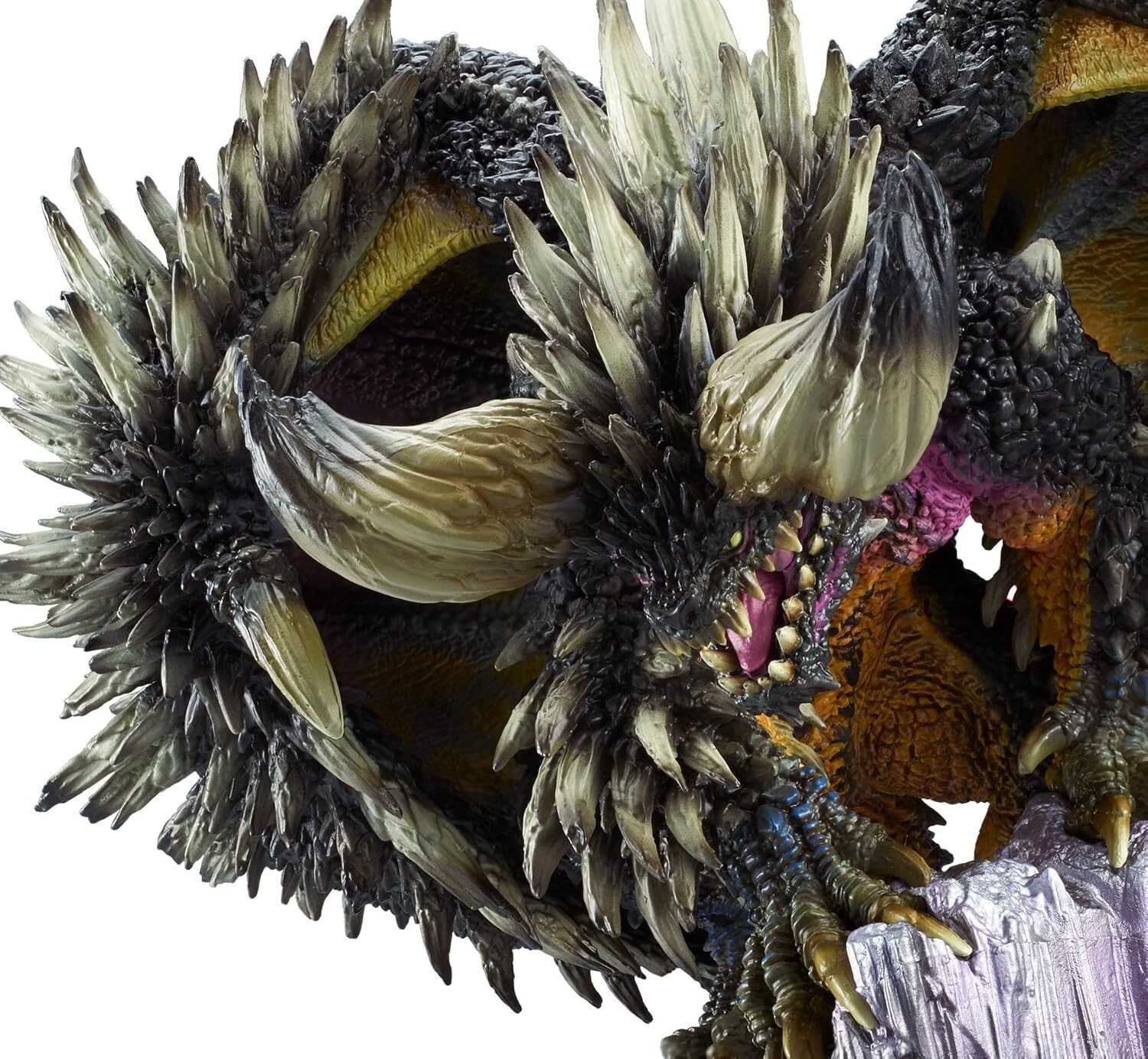 Figure Builder Creator&rsquo;s Model Extinction Dragon Nergigante Reprint H 12.6 inch