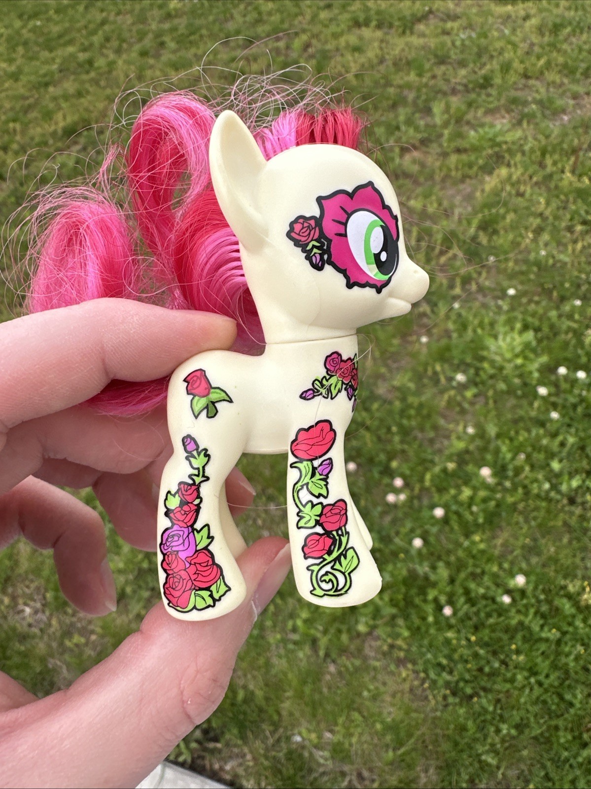 MLP Rose luck My Little Pony Ponymania Collection Toys r Us Exclusive