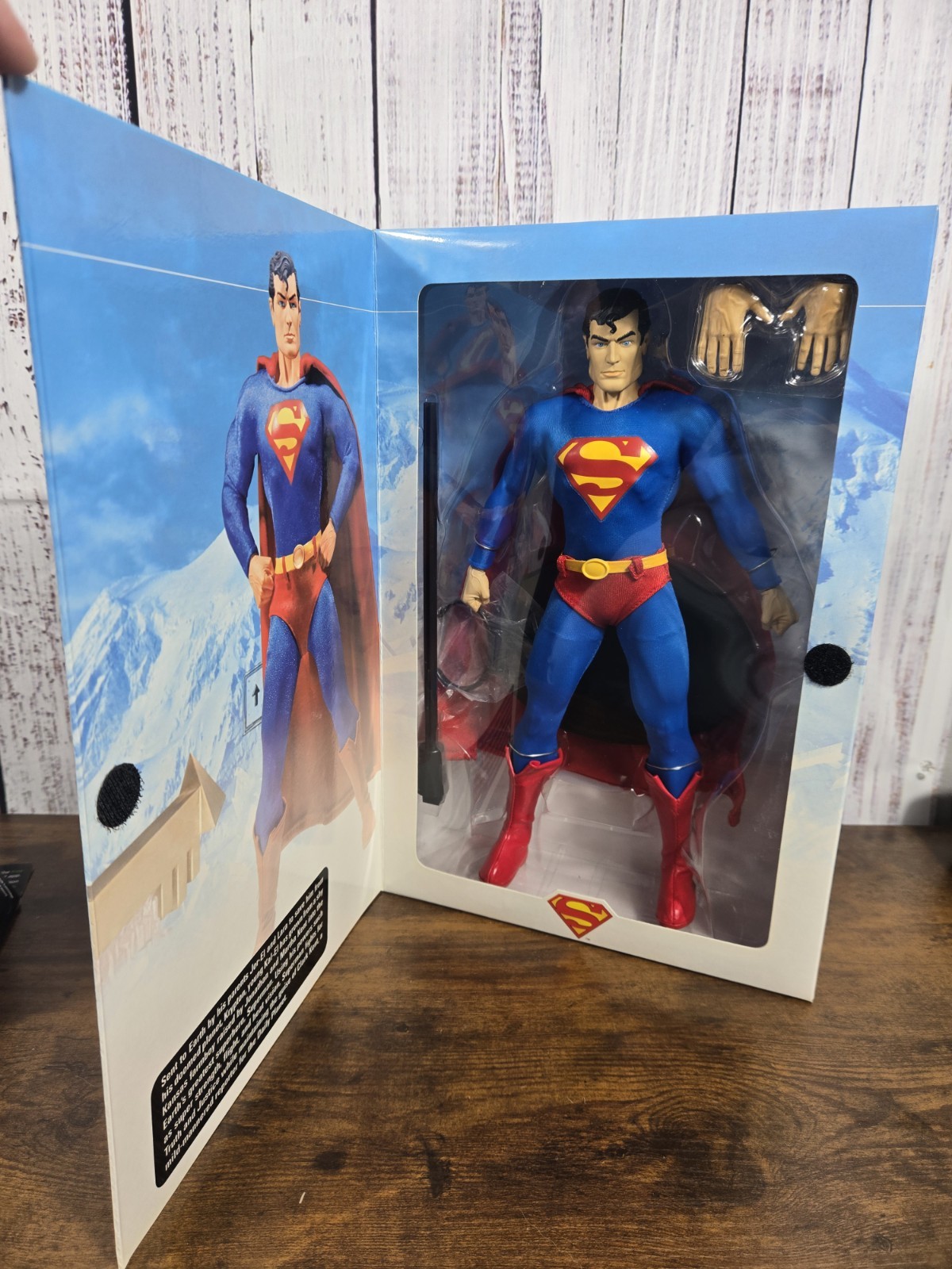 MINT DC Direct Superman Classic 13&Prime; Deluxe Collector Figure In Box Action Figure