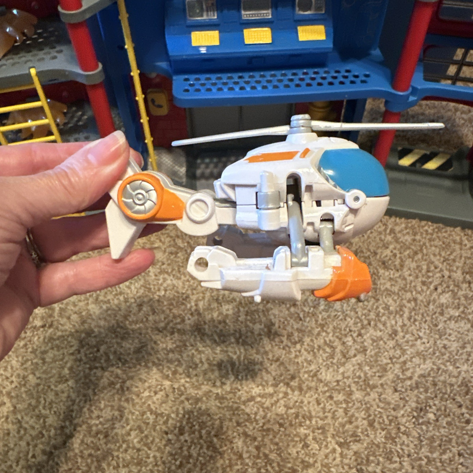 Transformers Rescue Bots Playskool Heroes Optimus Prime Fire Station Lot 4 Figs