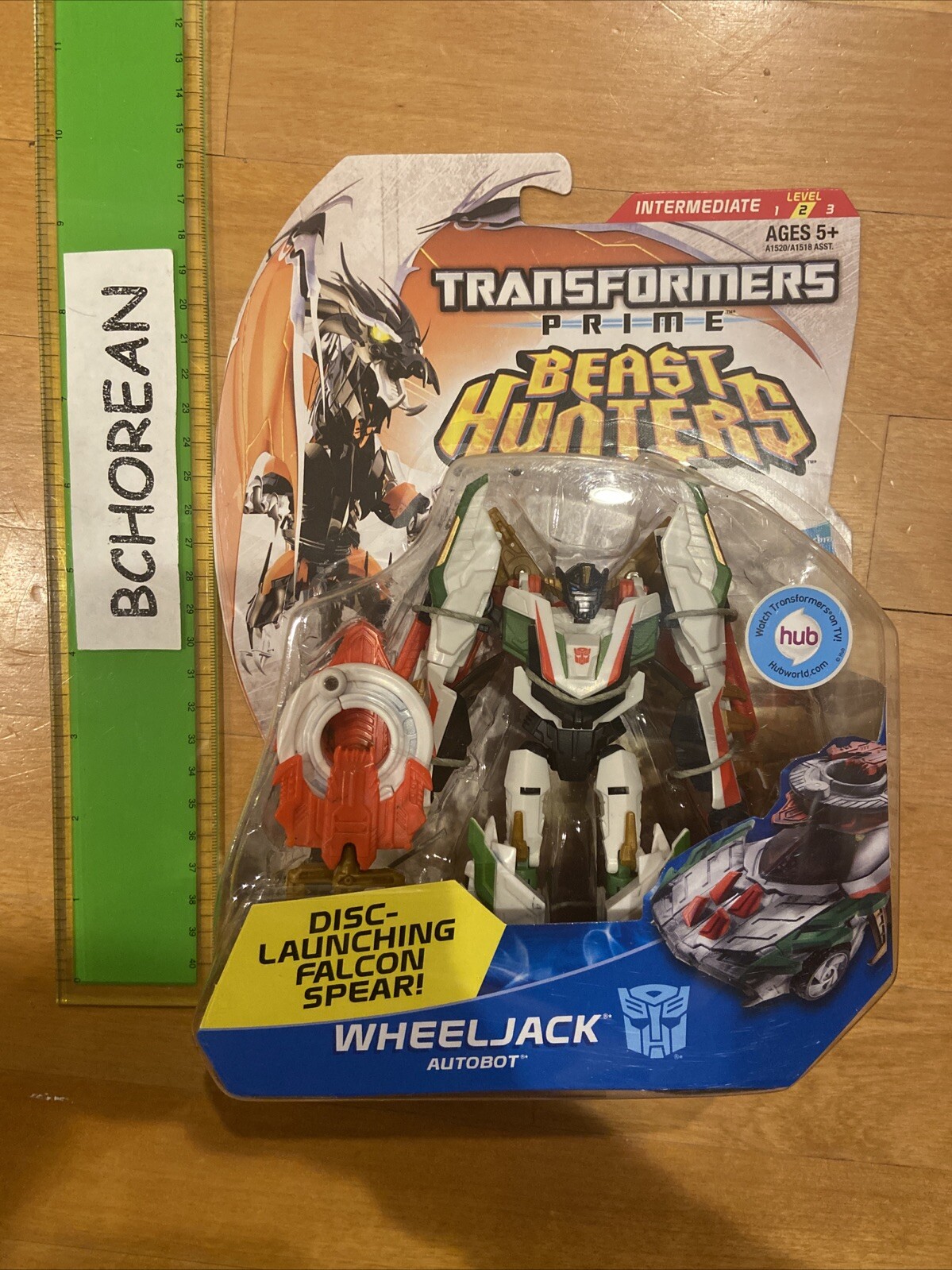 Transformers Prime Beast Hunters Deluxe Class Autobot Wheeljack Figure New