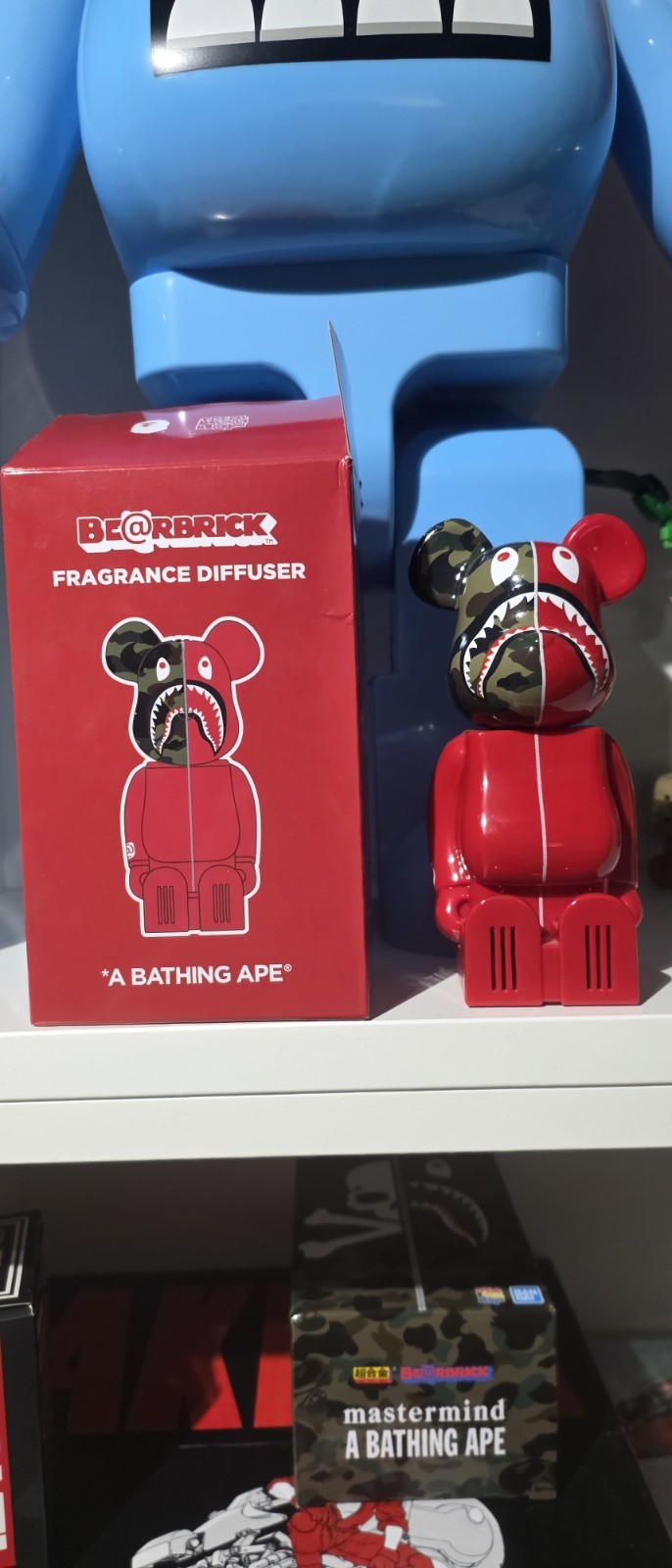 BE@RBRICK × BAPE(R) FRAGRANCE DIFFUSER RED Elegant Soap 150mm Shark Hoodie