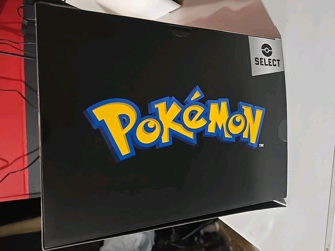 CHARIZARD – Jazwares – Pokemon Select Deluxe 13&Prime; Collector Statue – NEW RARE