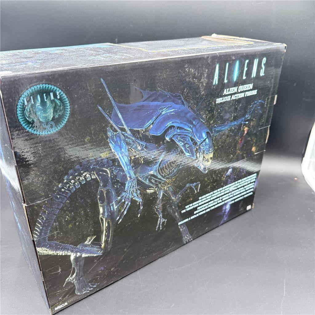 Neca 35th Anniversary ALIENS – XENOMORPH QUEEN ULTRA DELUXE ACTION FIGURE-2014