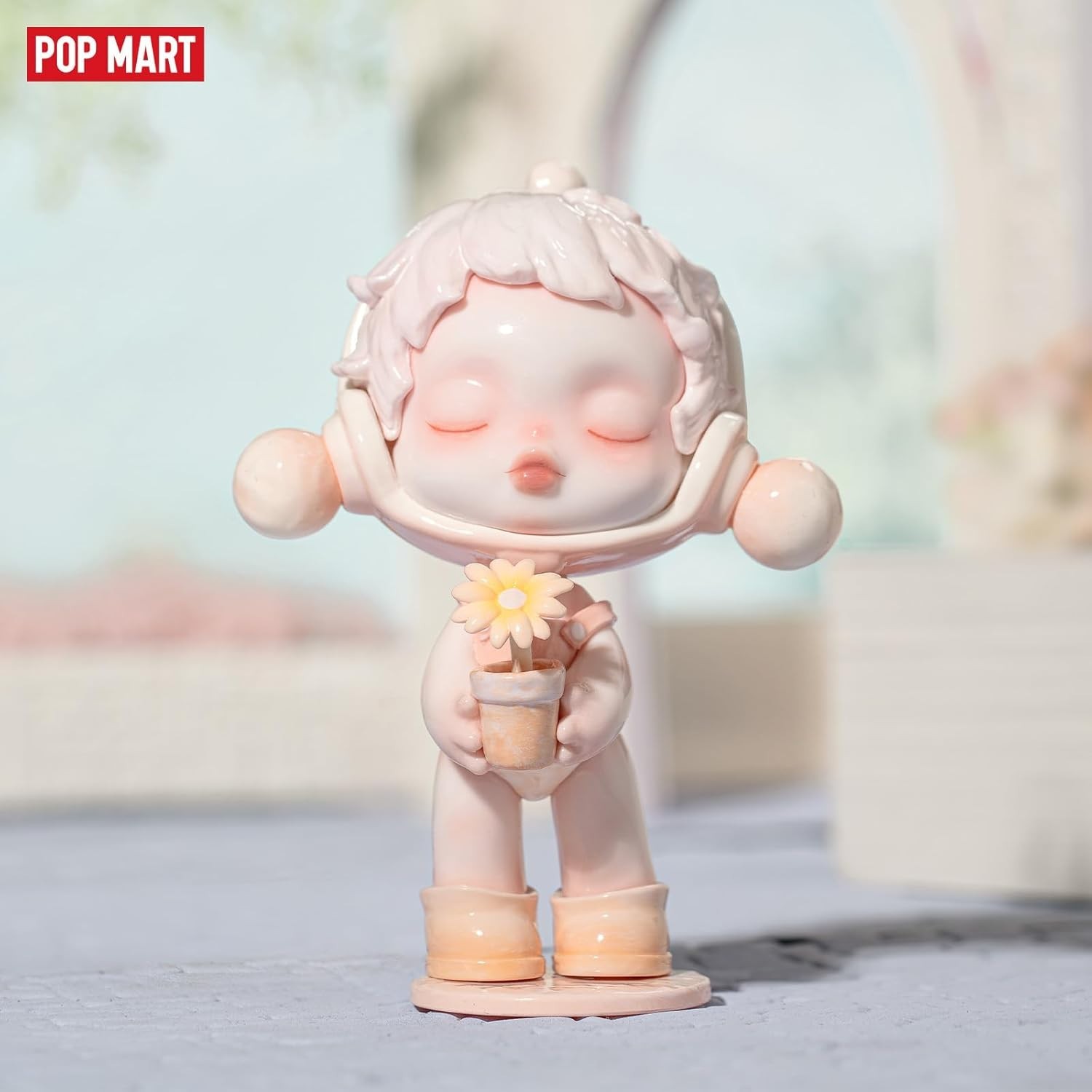 SKULLPANDA Warmth Series Figure – Expressive Gift for Any Special Occasion