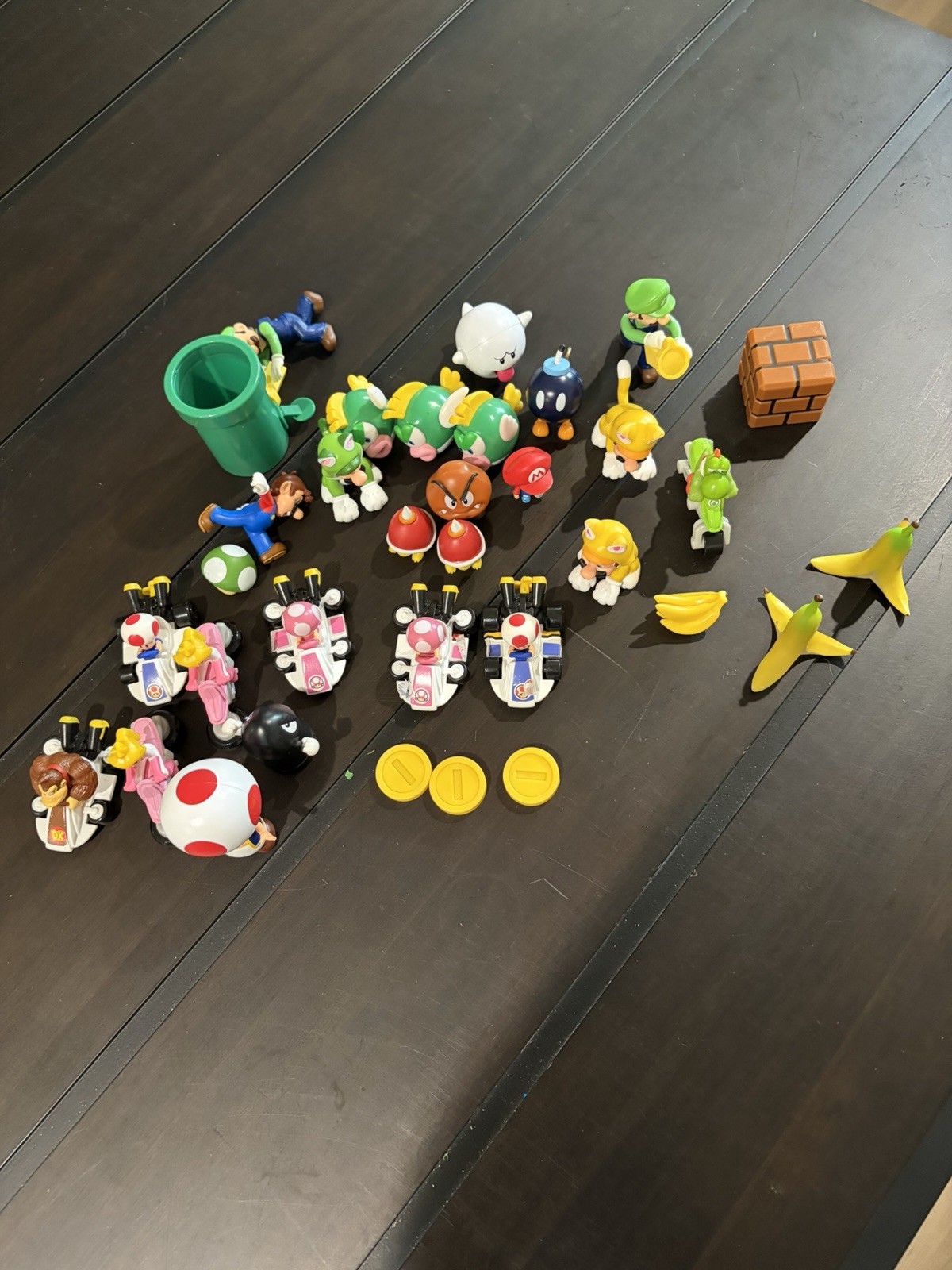 Super Mario 35 Figures Lot Toad Luigi