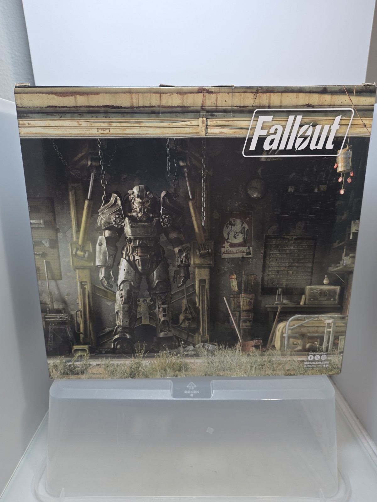 McFarlane Toys Fallout T-60 Vault-Tec & Sole Survivor Action Figure 2-Pack (A2)