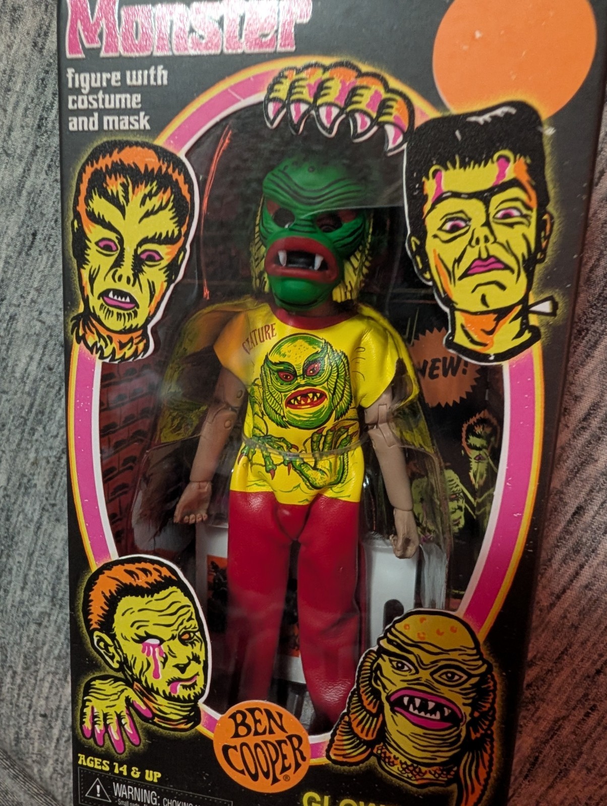 NECA Ben Cooper Costume Creature From the Black Lagoon, Glow in the Dark EX-02