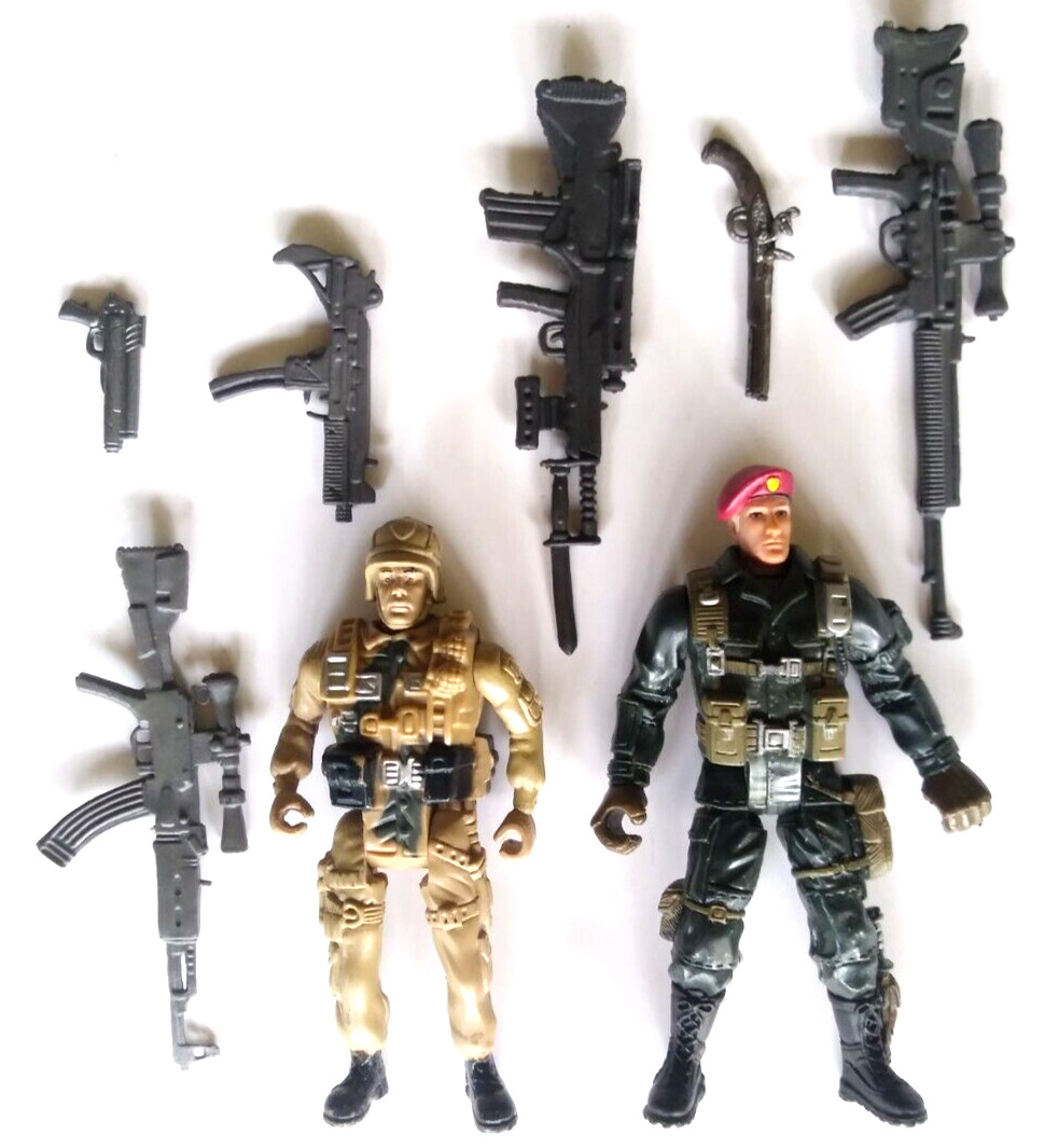Chap Mei Red Beret Colonel Stewart 4” Soldier, 7 Weapons, FREE Solider included