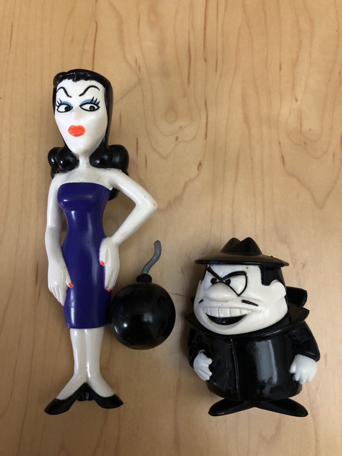 1998 rocky bullwinkle series natasha and boris exclusive toy action figure set